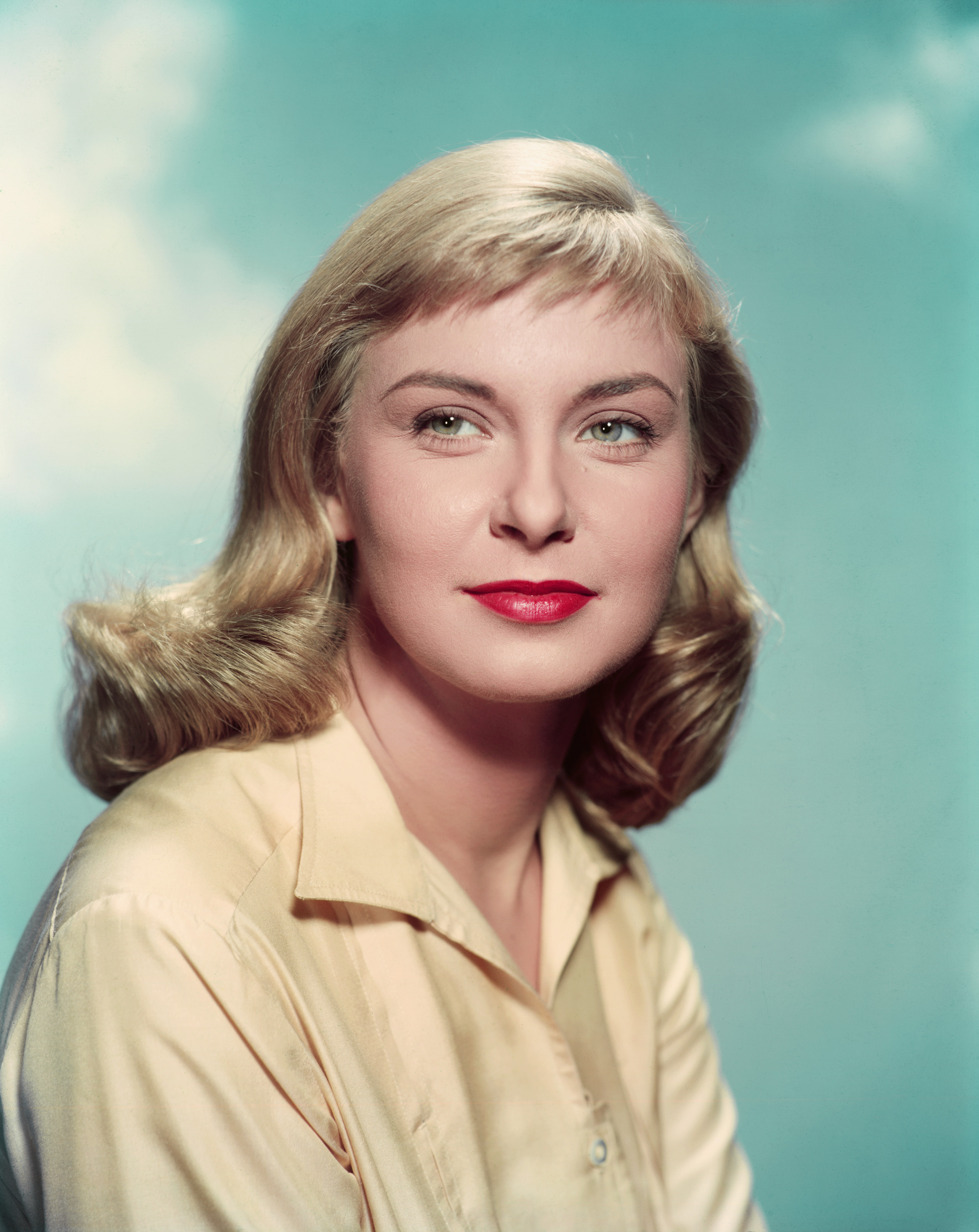 Joanne Woodward photographed in 1955 | Source: Getty Images