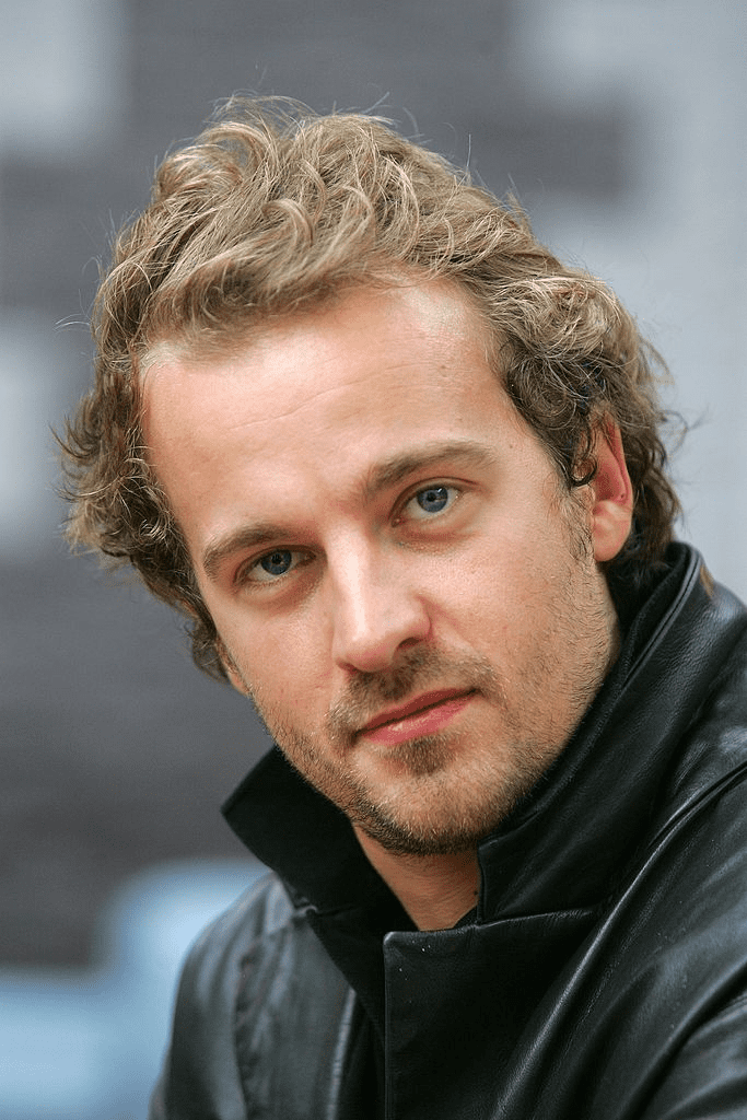 FRANCE - 07 SEPTEMBRE : Portrait de l'acteur Jocelyn Quivrin lors de la première du film "99 francs" à Lille, France, le 7 septembre 2007. | Photo : Getty Images