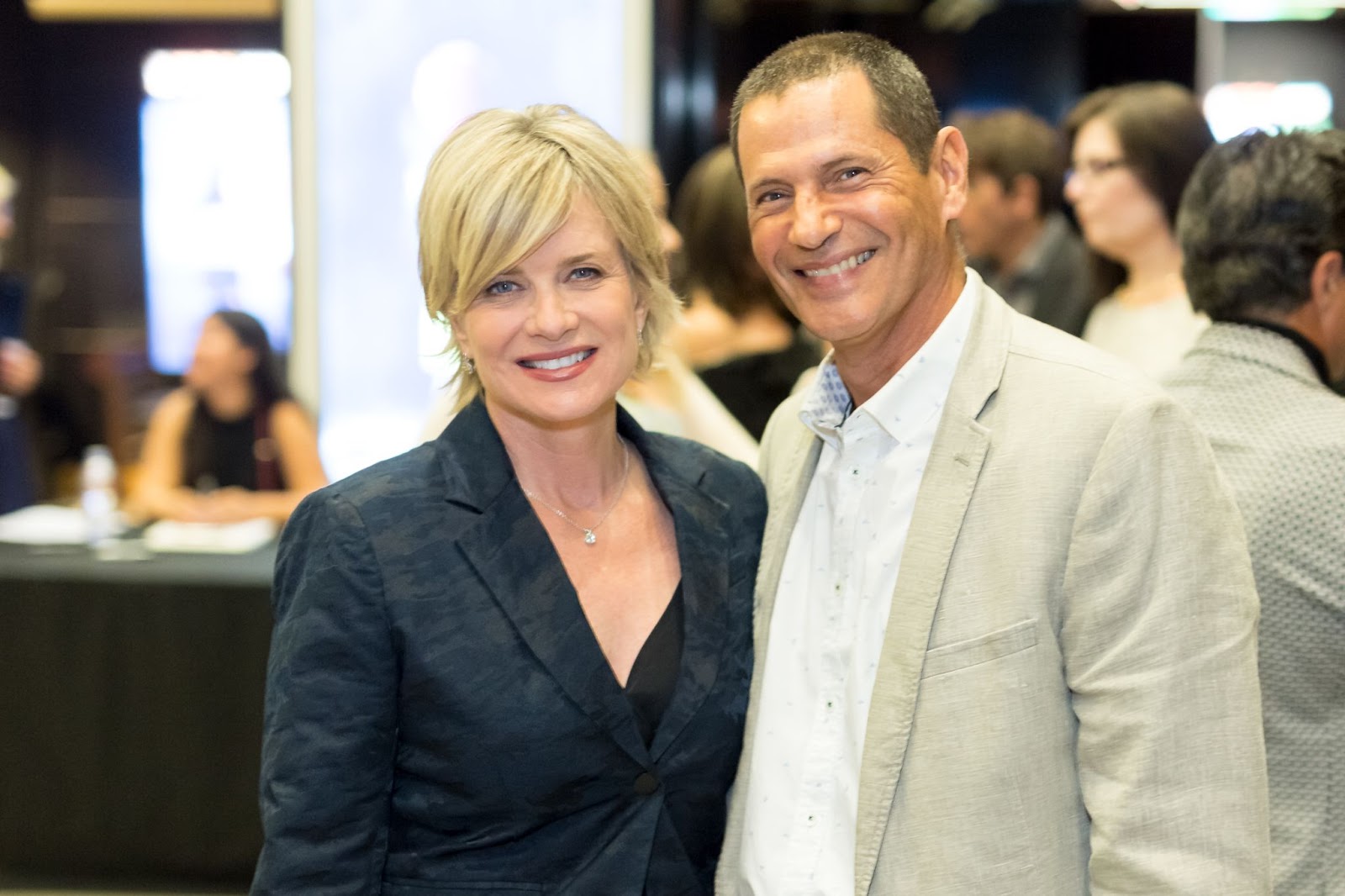 Mary Beth Evans and the '90s heartthrob at the premiere of "The Bay" season 3 on October 23, 2017, in Hollywood, California. | Source: Getty Images