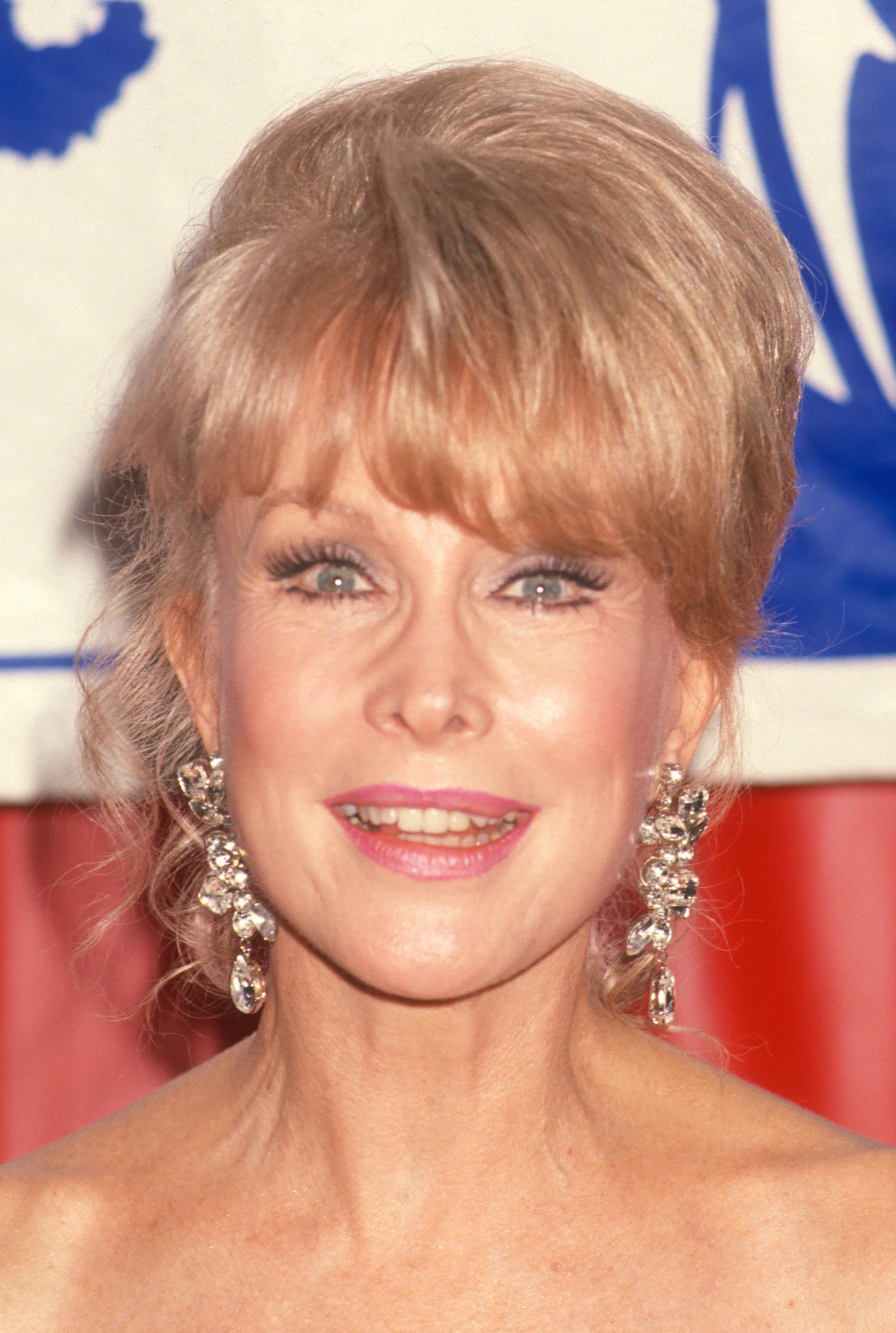 Barbara Eden attends a Starlight Foundation benefit at the 20/20 Club, on March 16, 1991, in Beverly Hills, California. | Source: Getty Images