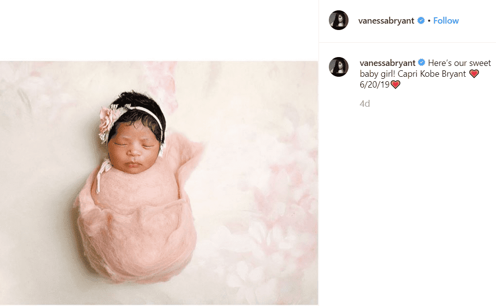 Screenshot of Vanessa Bryant’s first photo of baby Capri. | Photo: Instagram/Vanessa Bryant