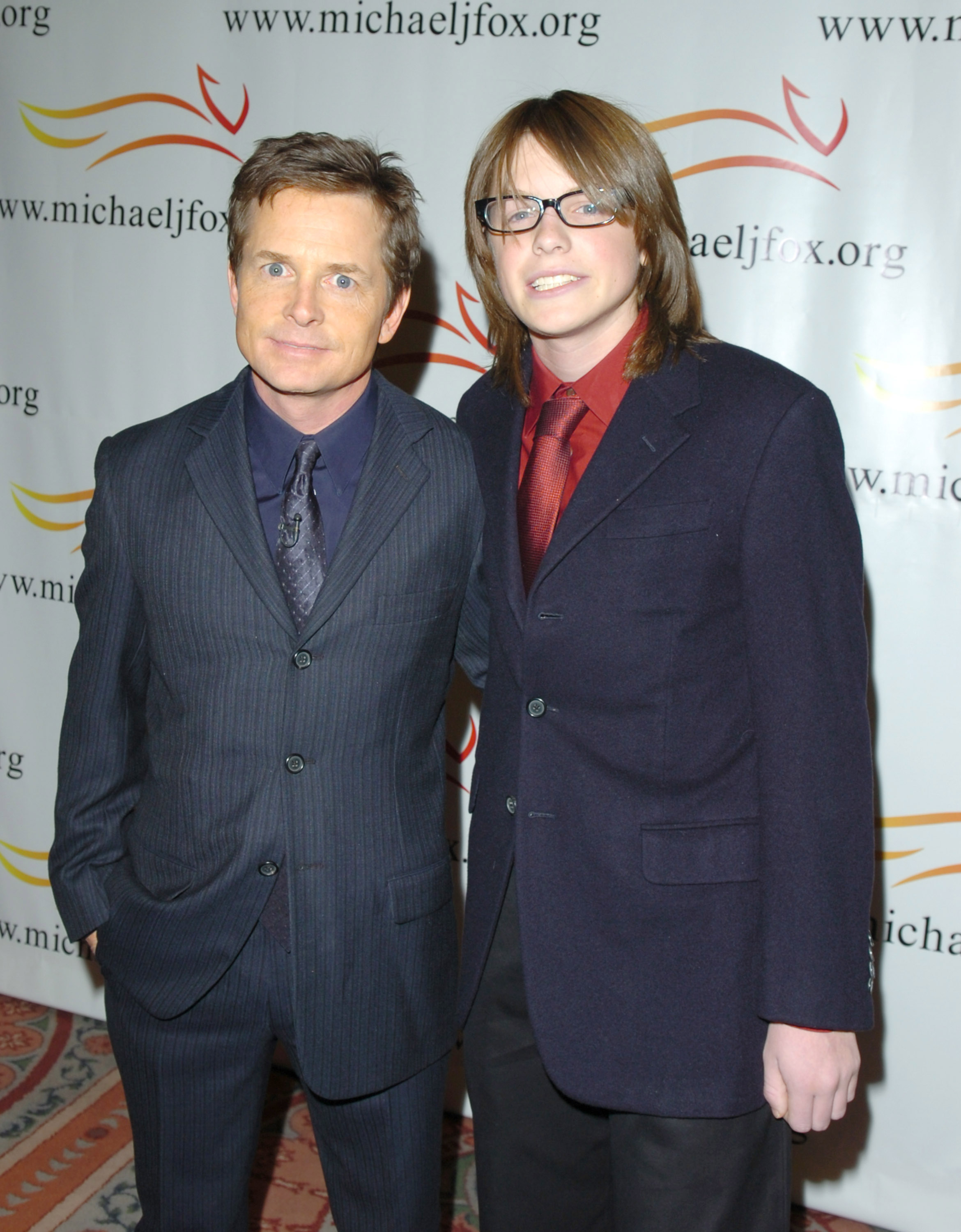 Michael J. Fox and Sam Michael Fox during the "A Funny Thing Happened on the Way to Cure Parkinson's" benefit for The Michael J. Fox Foundation in New York City on November 19, 2005 | Source: Getty Images