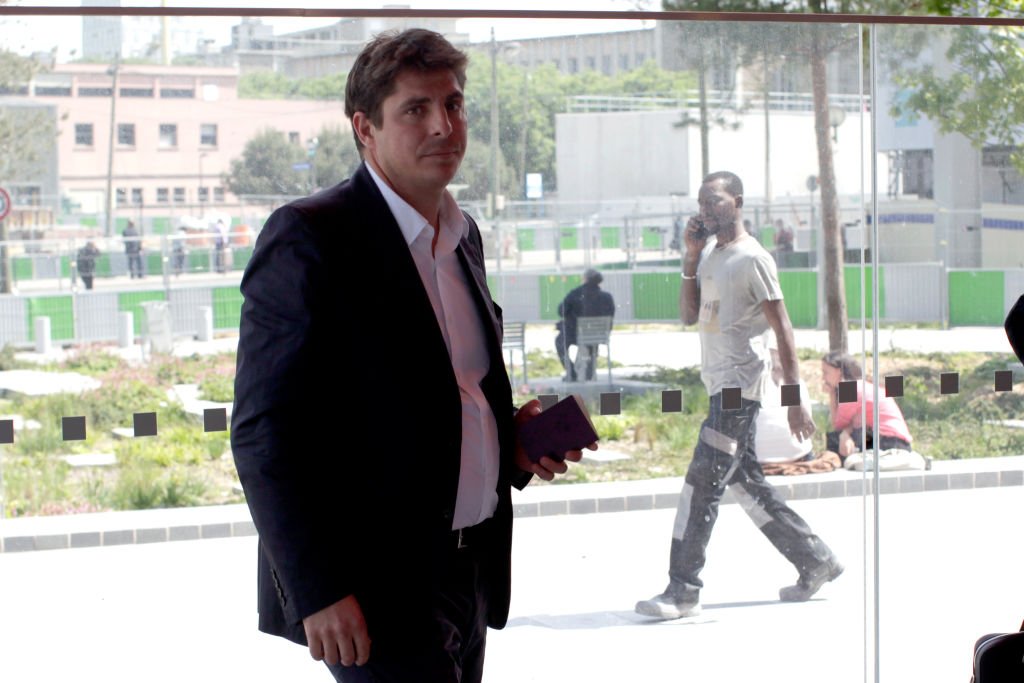 Alexandre Belkany arrive au palais de justice de Paris, le 23 mai 2019. | Photo : Getty Images Alexandre Belkany arrive au palais de justice de Paris, le 23 mai 2019. | Photo : Getty Images