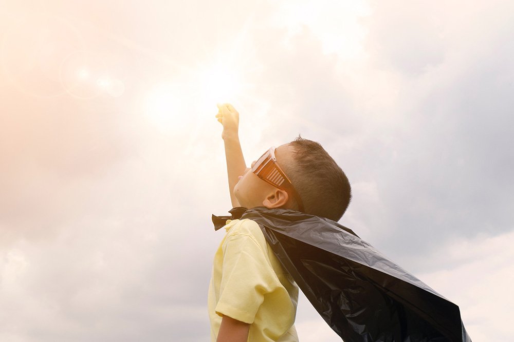 Boy playing outside. I Image: Pexels.