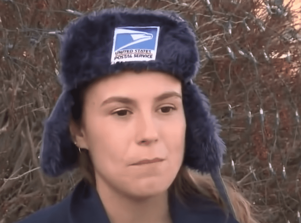 Kayla Berridge who noticed when a woman stopped collecting her mail. | Source: youtube.com/WCVB Channel 5 Boston
