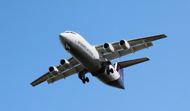 Un avion. l Source: Flickr