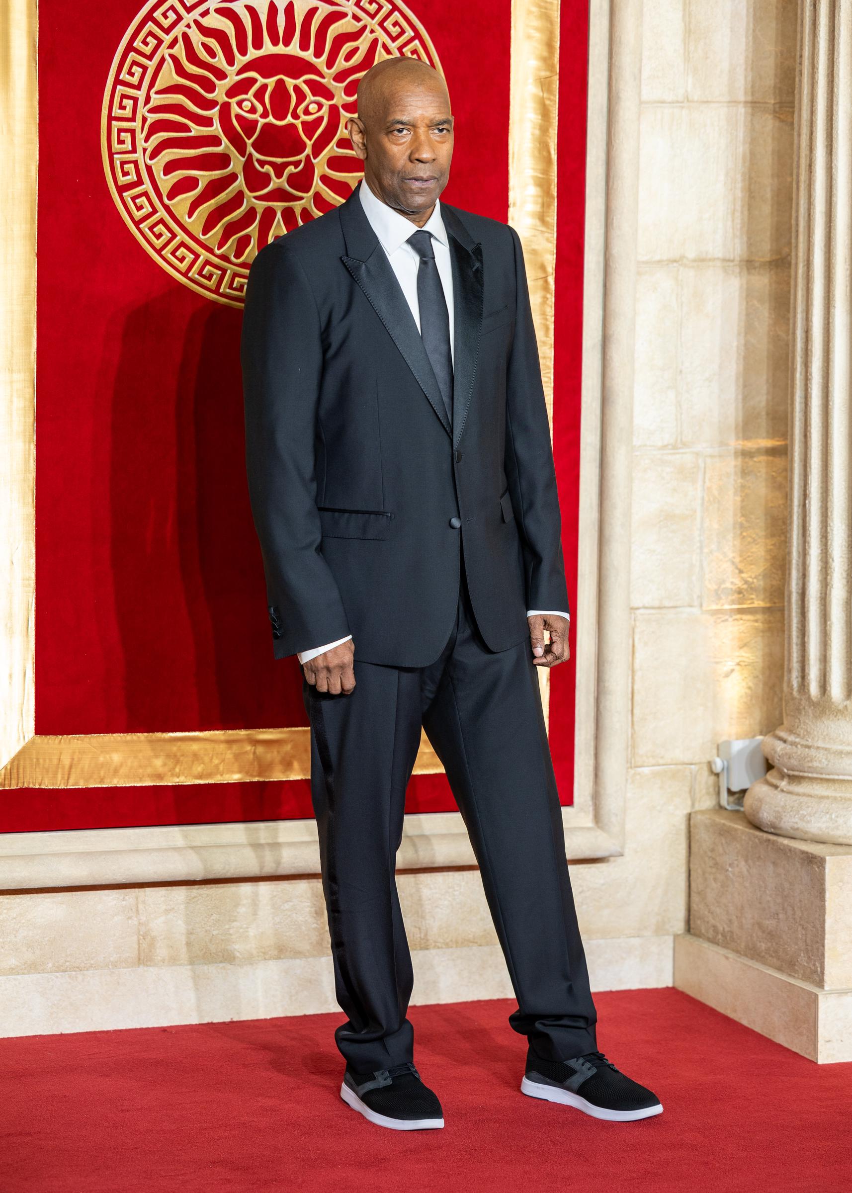 Denzel Washington attends "Gladiator II" The Royal Film Performance and Global Premiere at Leicester Square in London, England, on November 13, 2024 | Source: Getty Images