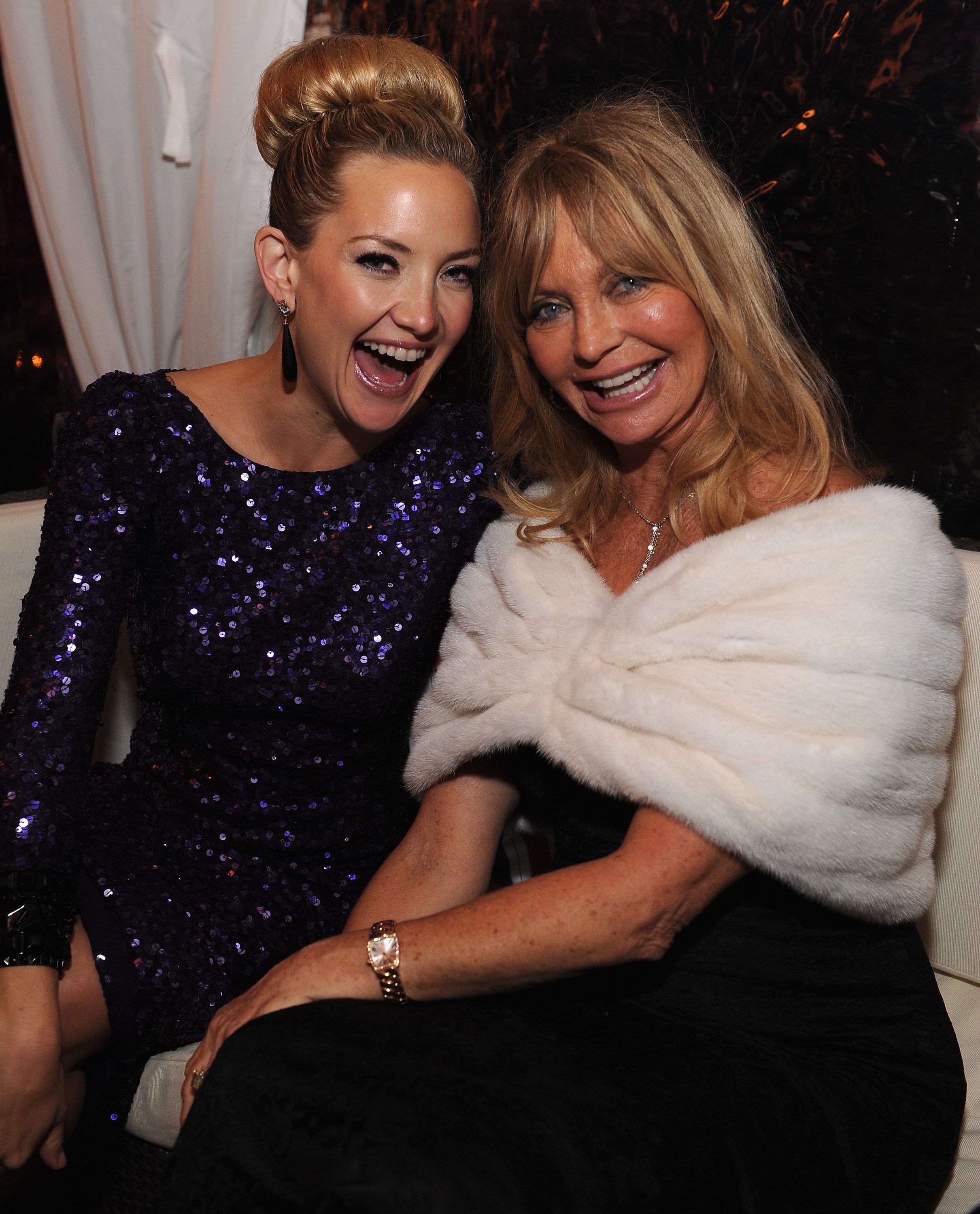 Kate Hudson and Goldie Hawn attend the Bloomberg & Vanity Fair cocktail reception following the 2012 White House Correspondents' Association Dinner at the residence of the French Ambassador on April 28, 2012 | Source: Getty Images