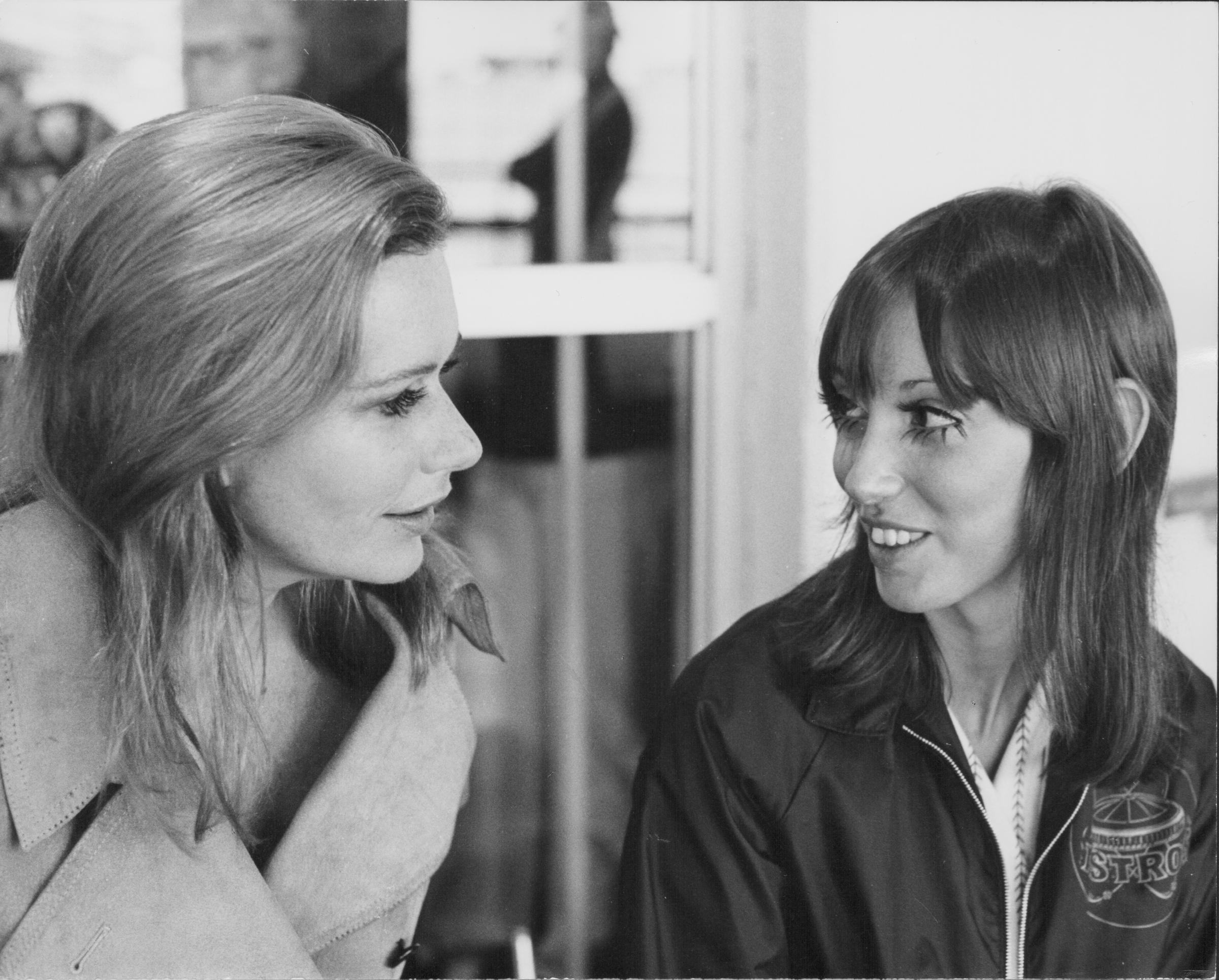 Sally Kellerman and Shelley Duvall in a scene from "Brewster McCloud" in 1970. | Source: Getty Images