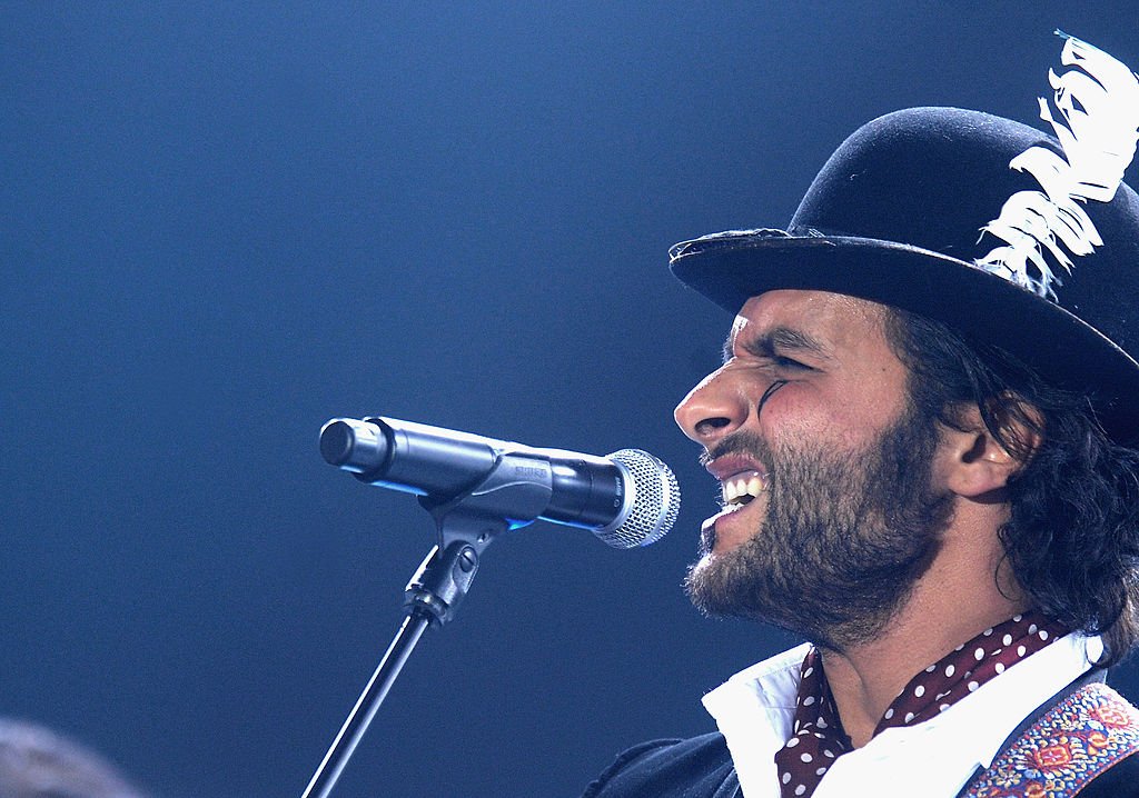 Le chanteur Maxim Nucci connu sous le nom de scène Yodelice. l Source : Getty Images