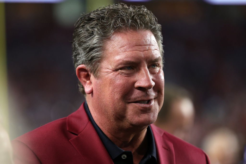 Dan Marino of the NFL 100 All-Time Team is honored on the field prior to Super Bowl LIV between the San Francisco 49ers and the Kansas City Chiefs at Hard Rock Stadium on February 02, 2020 in Miami, Florida. | Source: Getty Images
