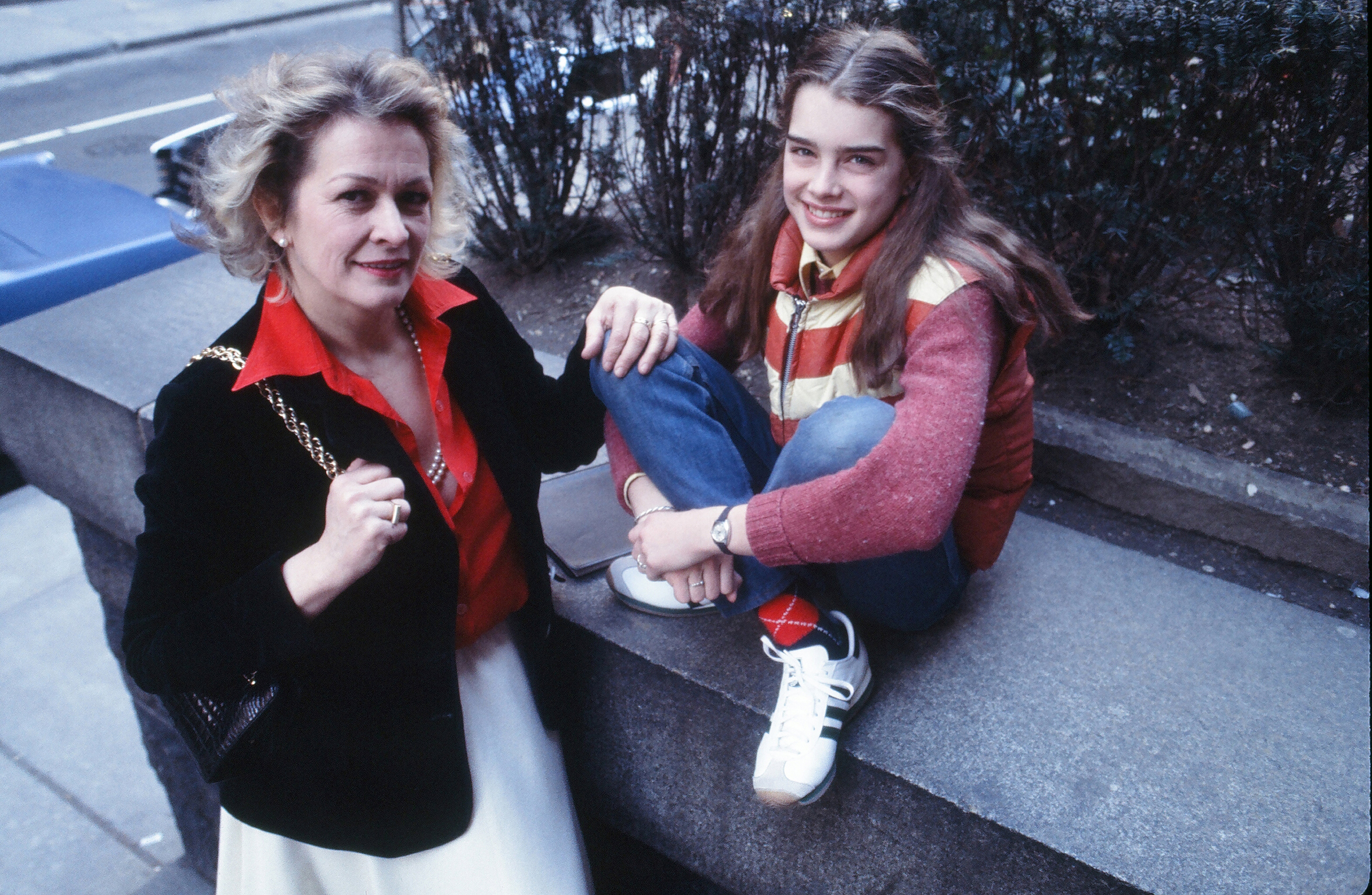 Brooke Shields and her mother Teri Shields pictured in 1978, in New York City, New York. | Source: Getty Images