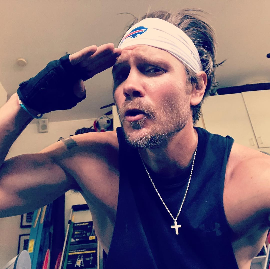 Chad Michael Murray from a post dated April 4, 2020. | Source: Instagram/chadmichaelmurray