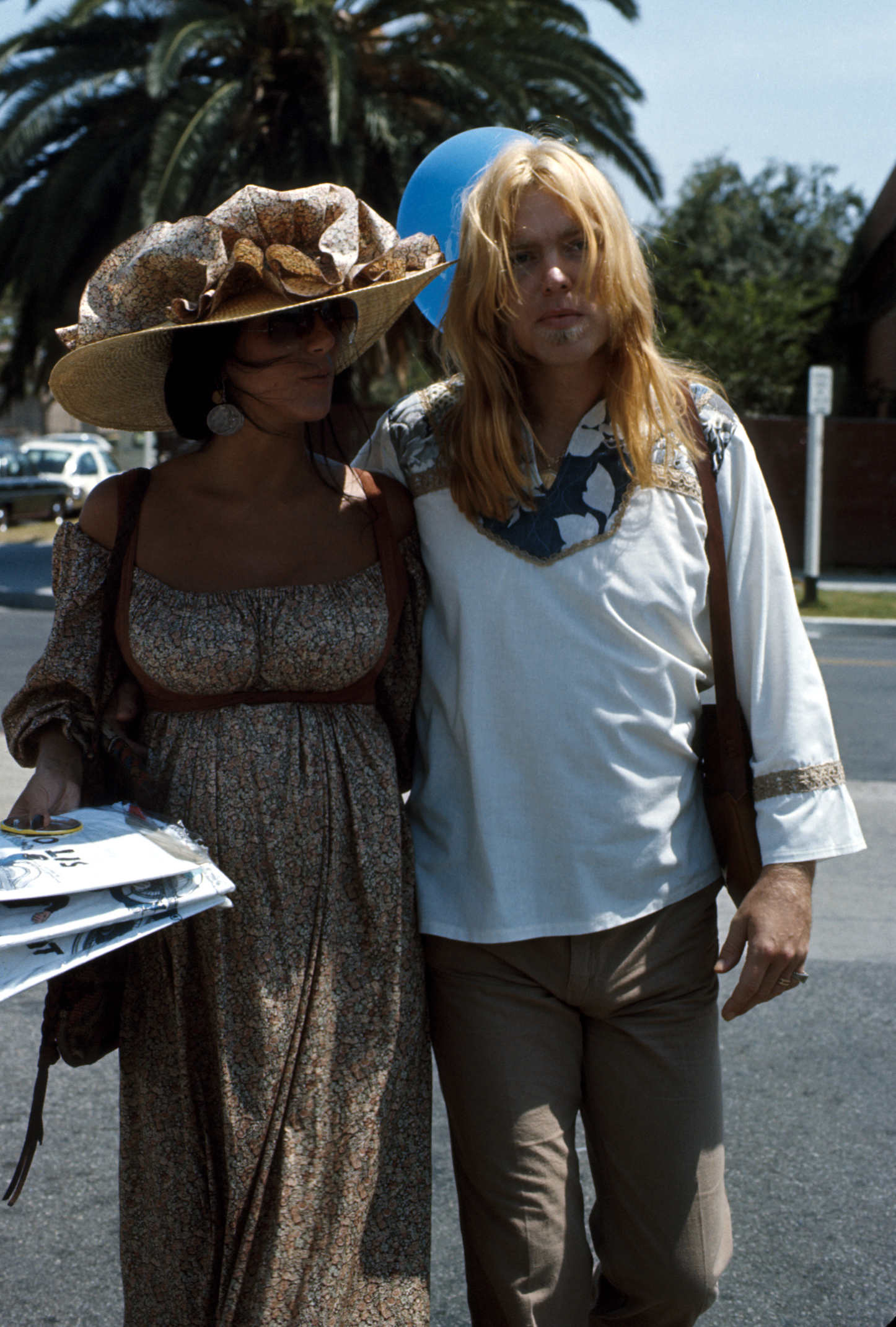 Gregg Allman & Cher in October 1977 in Los Angeles, California. | Source: Getty Images