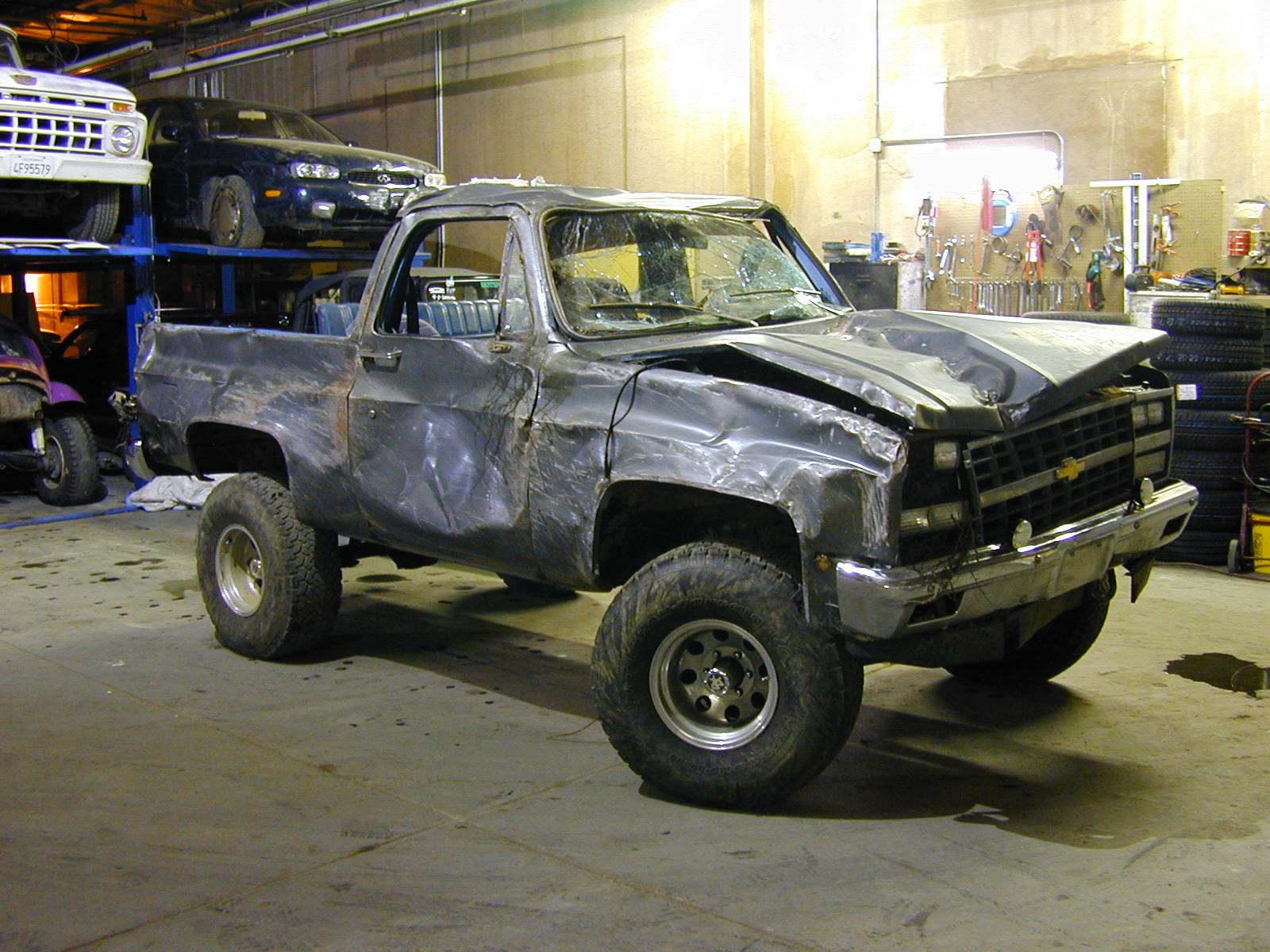 The Banged Up Chevy Blazer That Pierce Brosnans 13 Year Old Son Was Seriously Injured In After A Early Morning Crash April 22, 2000 Sits In A Garage In Malibu, California. Sean Brosnan, The Actors Son, Was Flown To The Ucla Medical Center. | Source: Getty Images