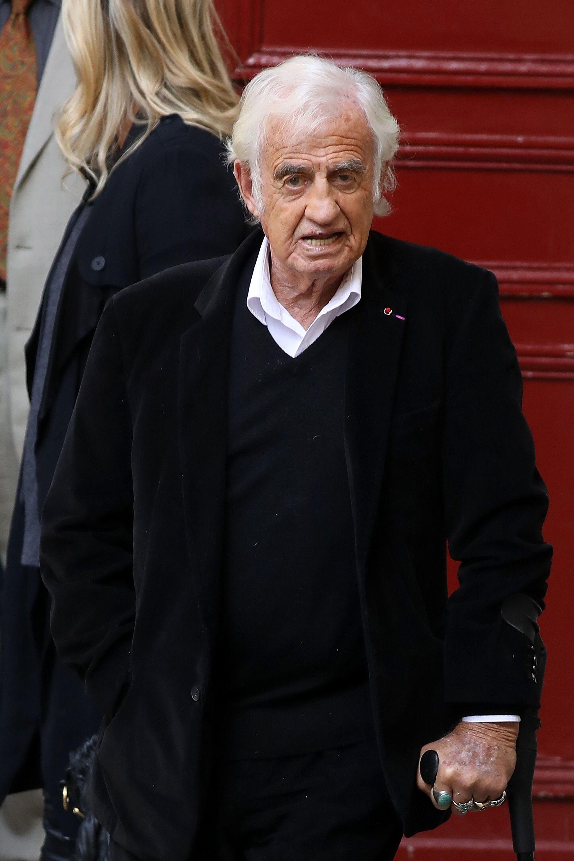La belle-fille de Jean-Paul Belmondo donne des nouvelles de son état de