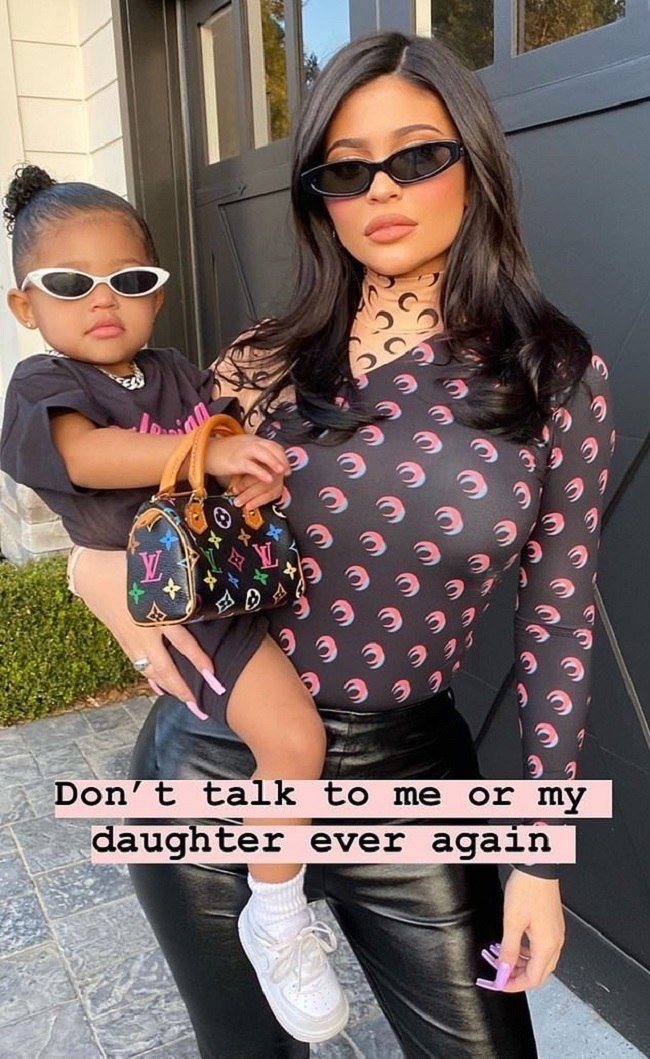 Kylie Jenner poses with her daughter Stormi Webster | Photo: Instagram/ Kylie Jenner