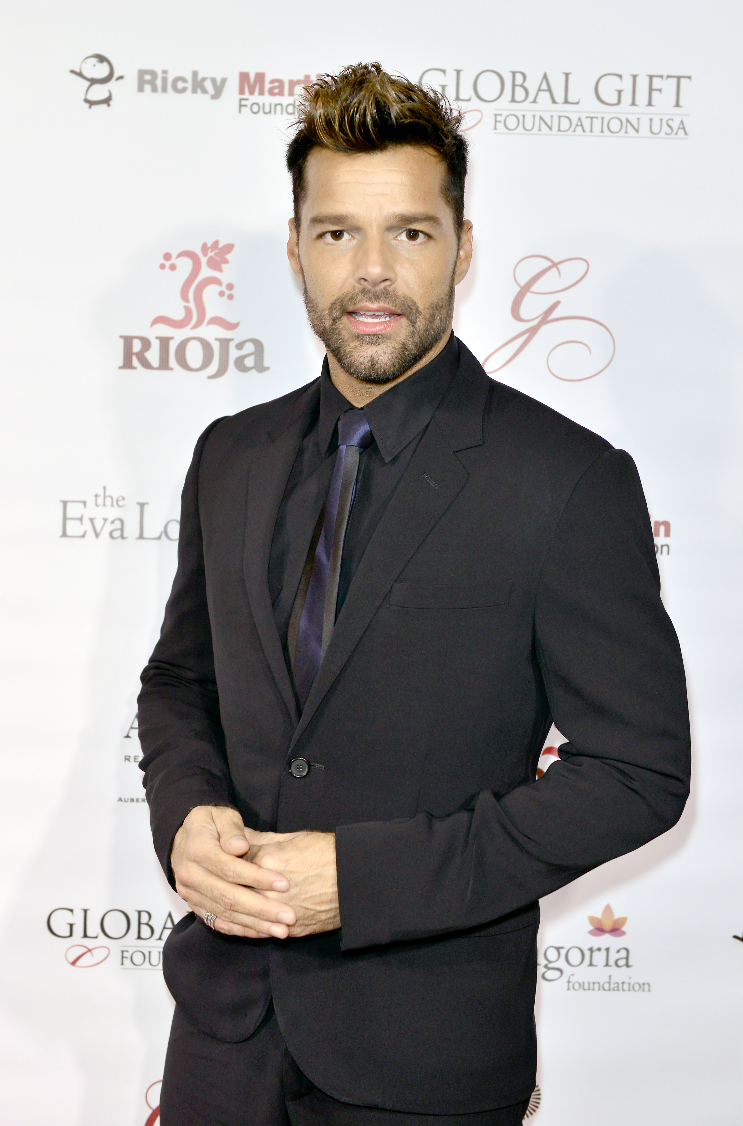 Ricky Martin attends the Global Gift Foundation Dinner at Auberge Residences & Spa sales office in Miami, Florida, on December 3, 2015 | Source: Getty Images