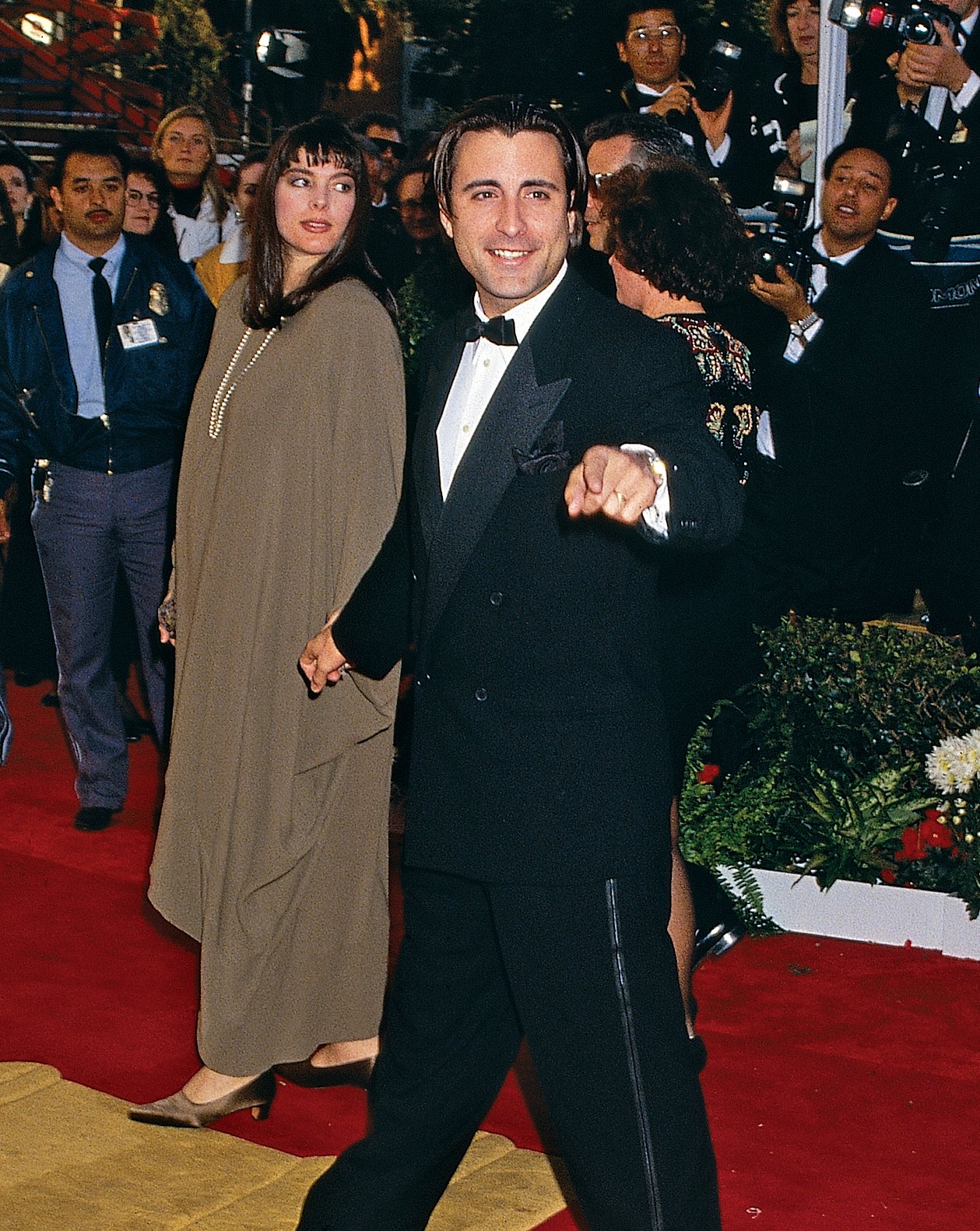 Actor Andy Garcia and his wife Marivi Lorido Garcia arrive at the 1991 Academy Awards | Source: Getty Images