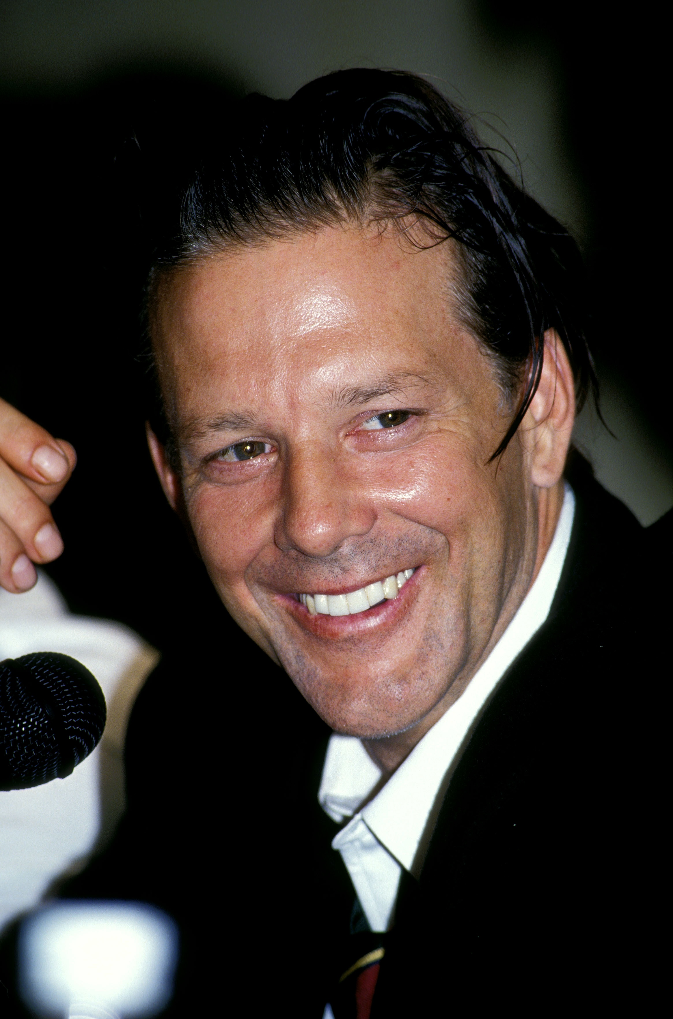 Mickey Rourke at a press conference on August 1, 1993 in Buenos Aires, Argentina. | Source: Getty Images