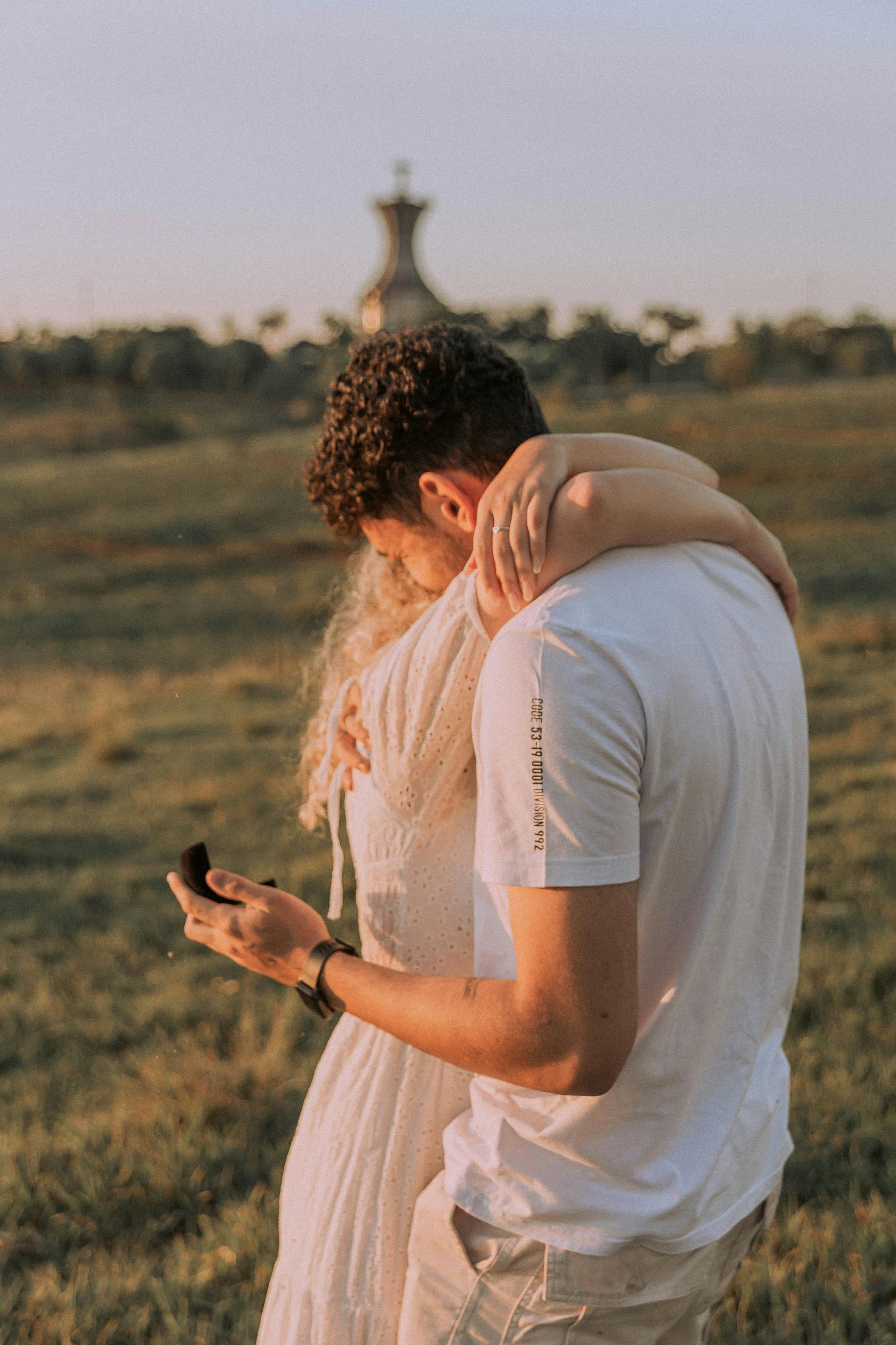 A woman hugging her lover after a romantic proposal | Source: Pexels