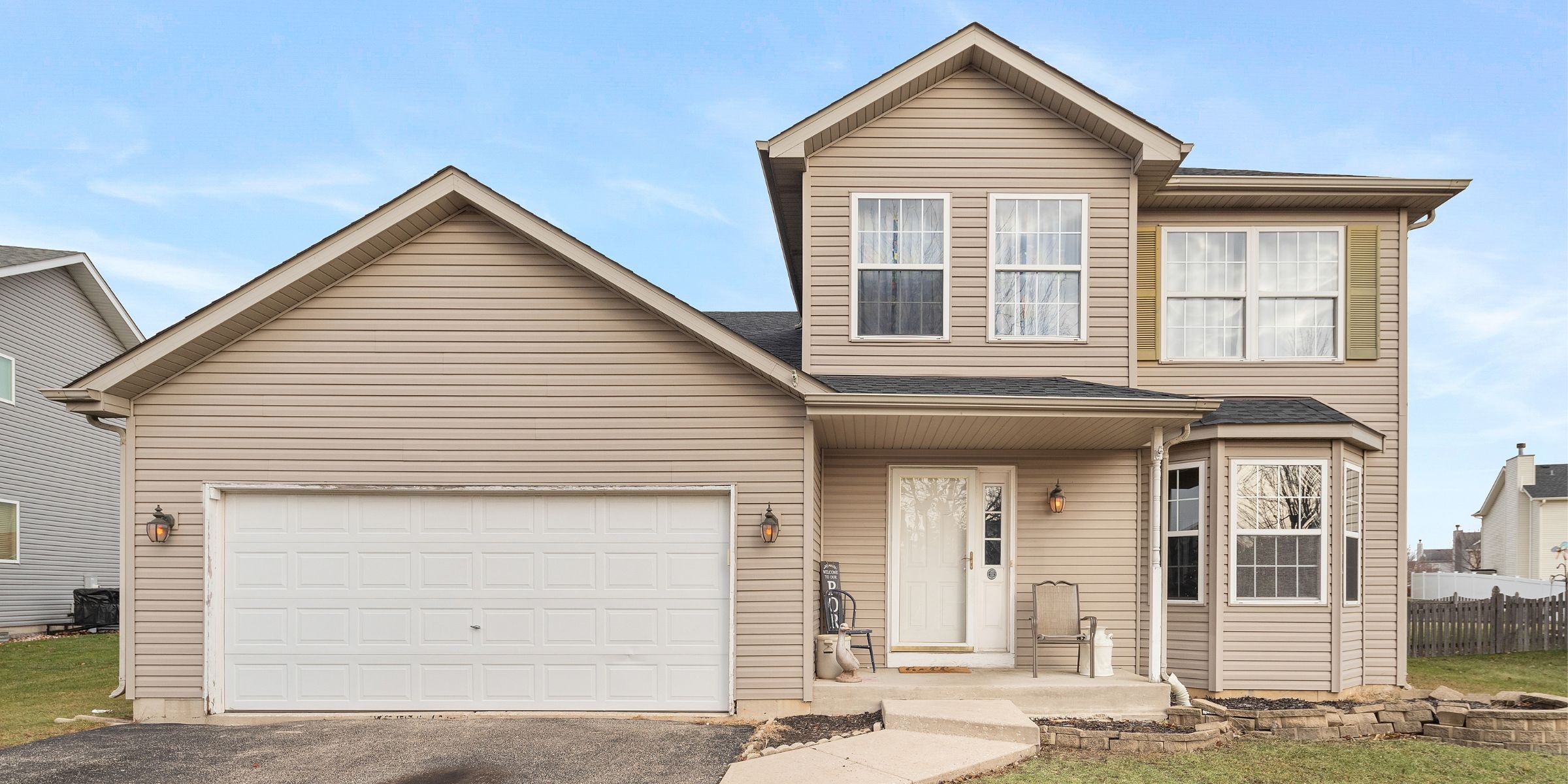 A double-story house | Source: Shutterstock