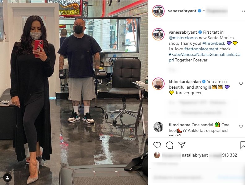 Vanessa Bryant shows off her foot tattoo honoring her family. | Source: Instagram/vanessabryant