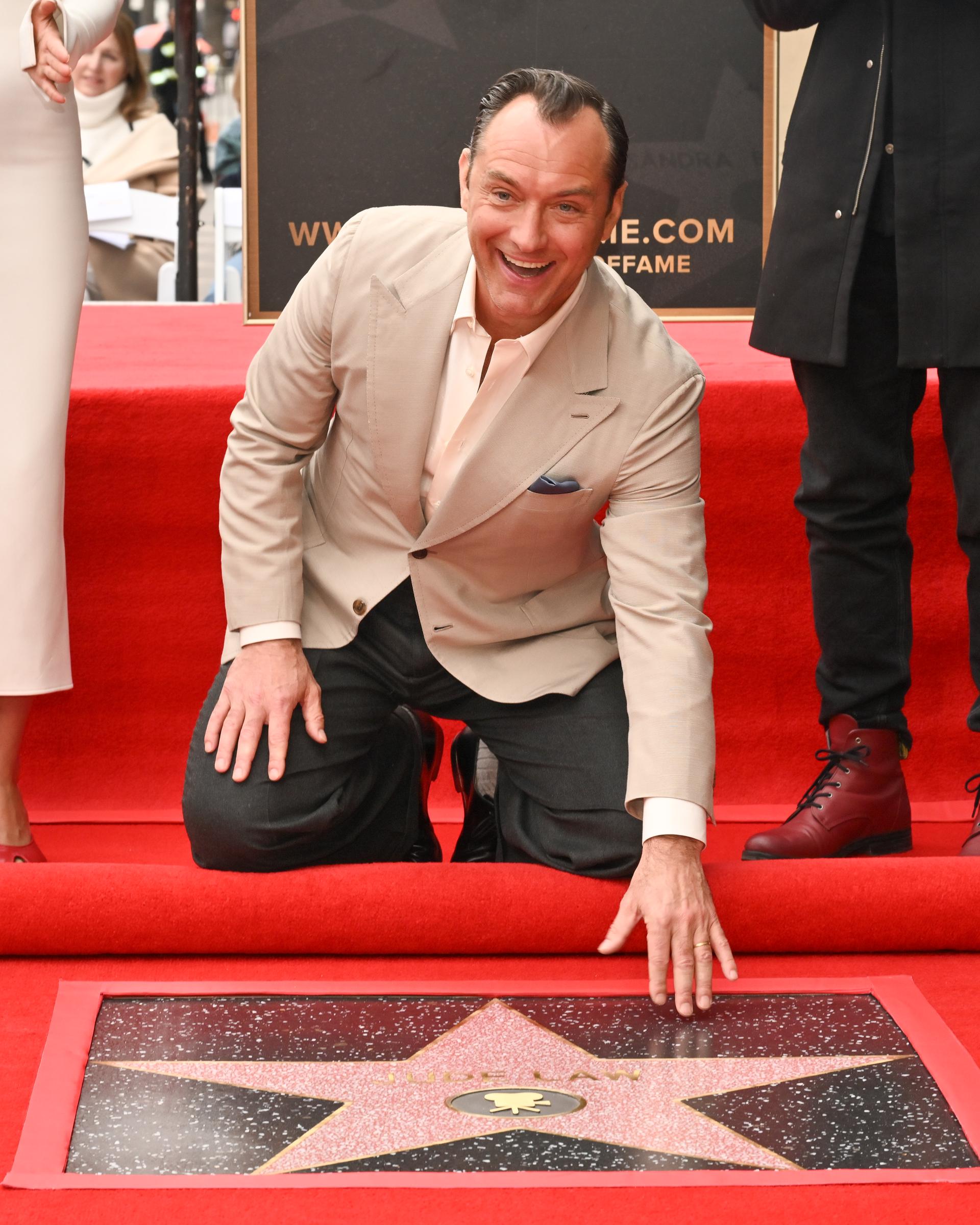 Jude Law on December 12, 2024, in Los Angeles, California | Source: Getty Images