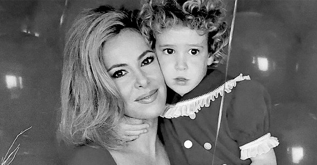 instagram.com/ana_obregon_oficial