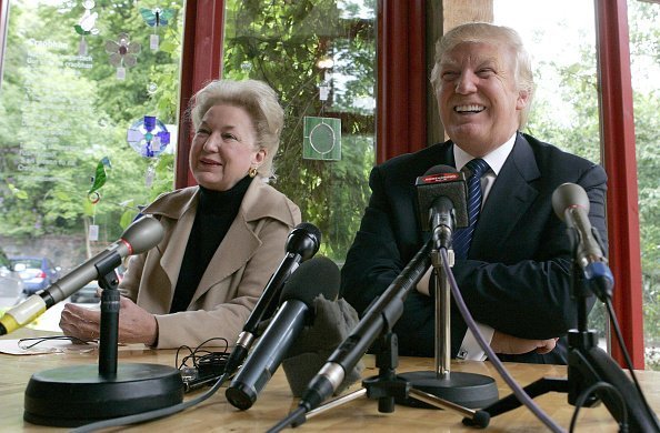 Donald Trump with sister Maryanne Trump Barry, at a press conference | Photo: Getty Images