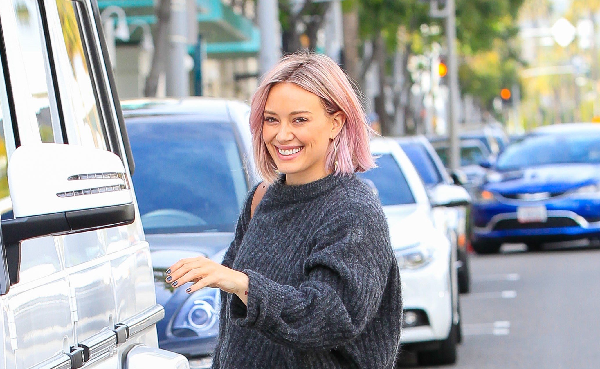 Hilary Duff is seen on January 22, 2016 in Los Angeles, California. | Source: Getty Images