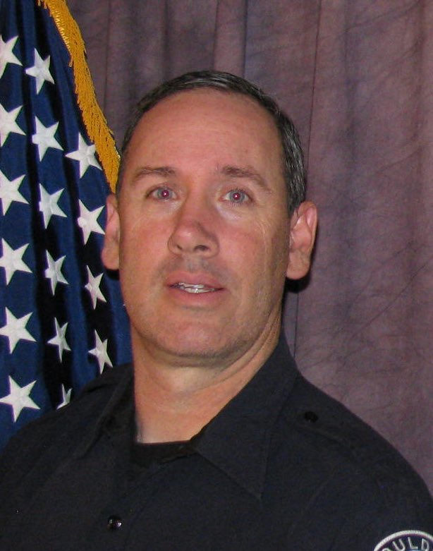 A photo of the fallen police officer Eric Talley | Source: Twitter/@boulderpolice