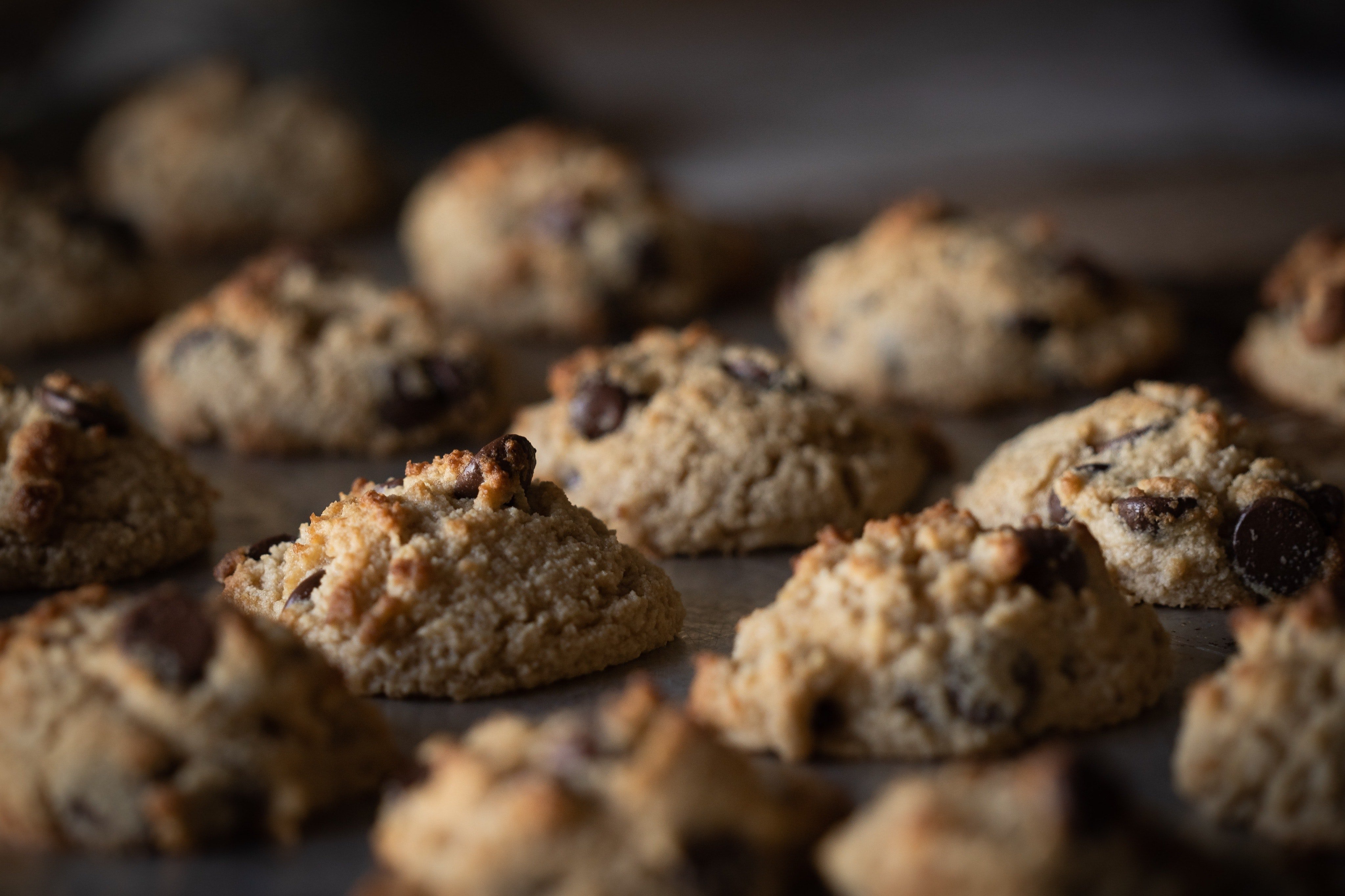 Anna baked cookies for Sandra. | Source: Pexels