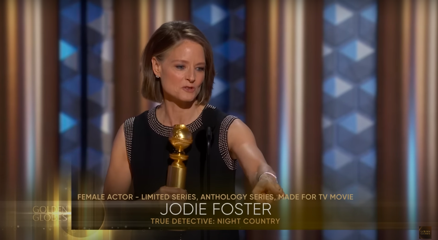 Jodie Foster addressing Sofia Vergara during her acceptance speech, posted on January 6, 2025 | Source: YouTube/Golden Globes