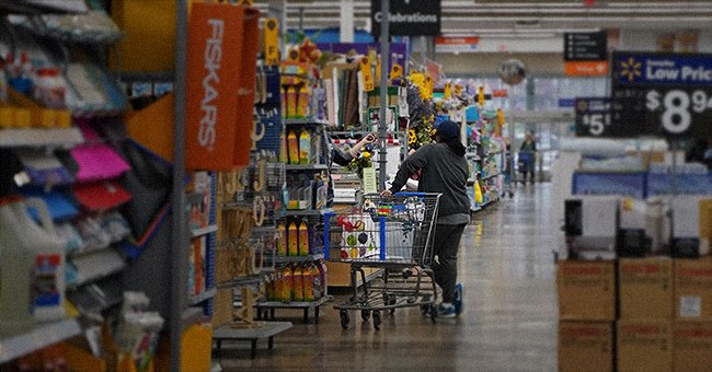 Man Stalks Young Girl in Walmart, She Rushes to the Phone Cases Section and Clerk Helps Her