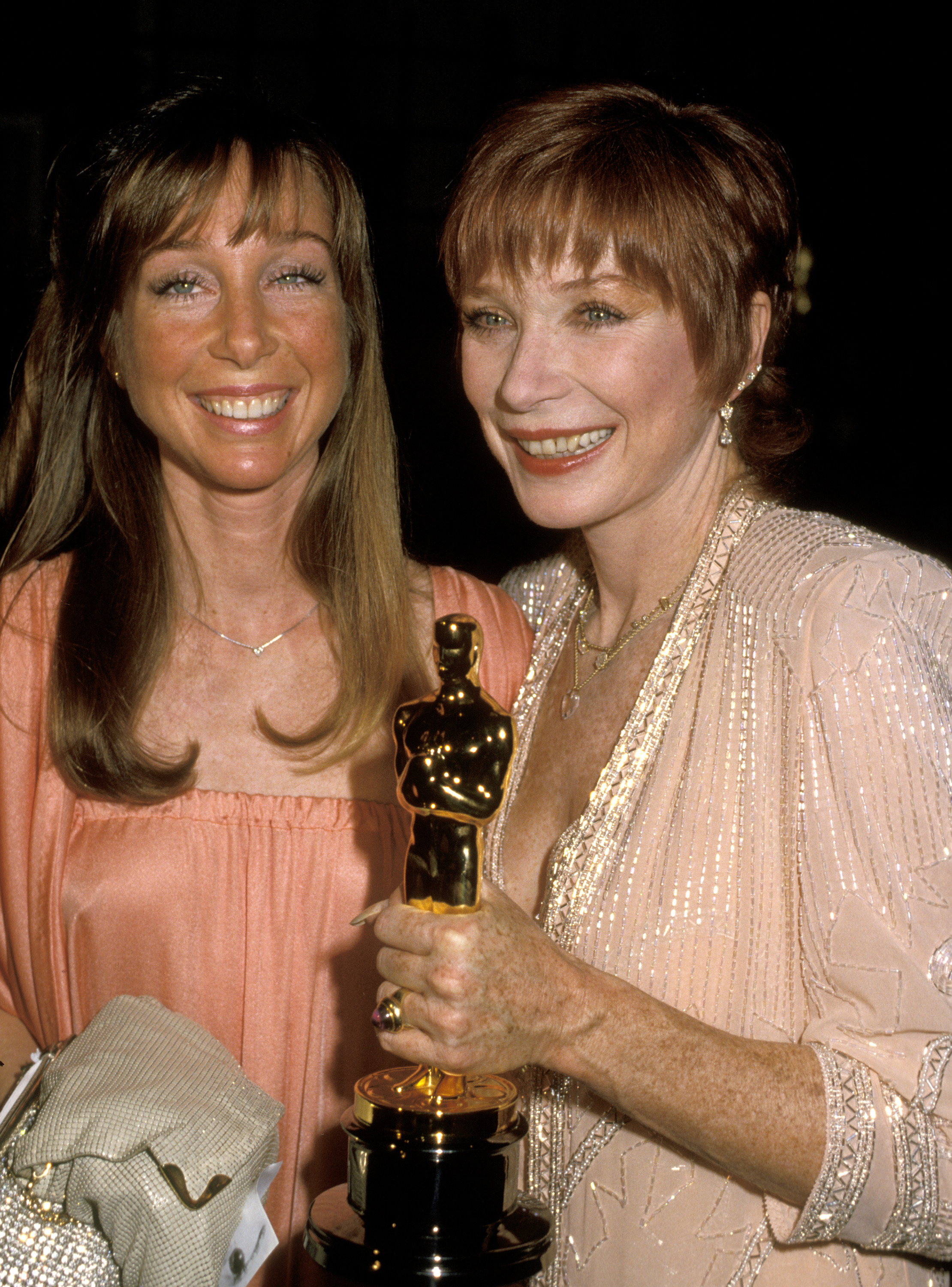 Shirley MacLaine and Daughter Sachi Parker on April 9, 1984. | Source: Getty Images