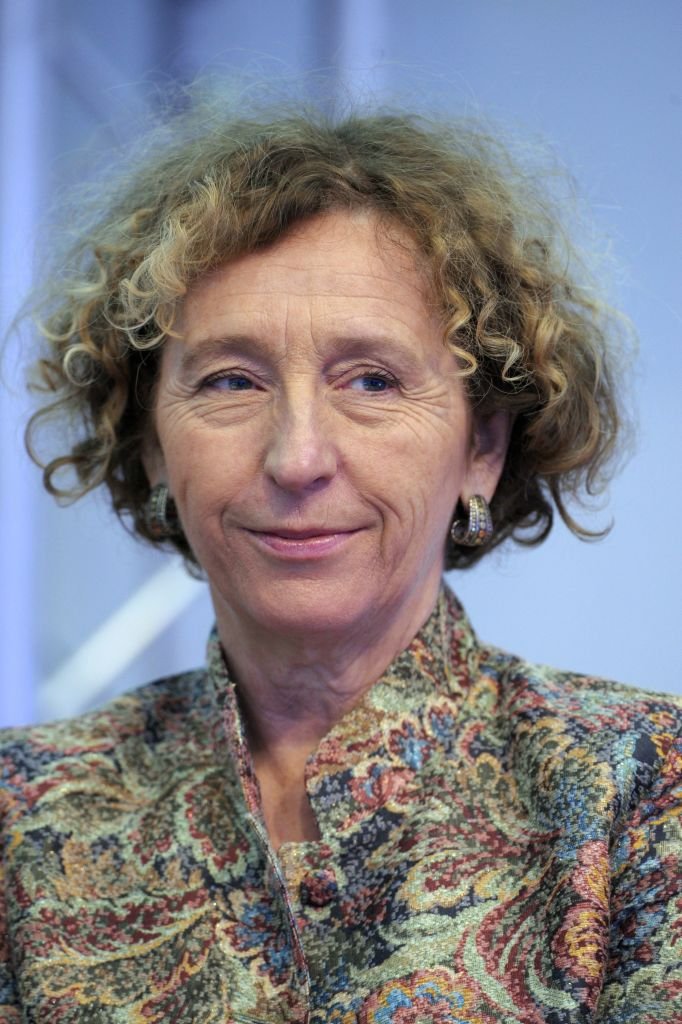 France Muriel Penicaud participe au premier «Sommet de l'économie» organisé par les magazines français Challenges et «Osons La France» au Grand Palais à Paris le 4 décembre 2014. | Photo : Getty Images