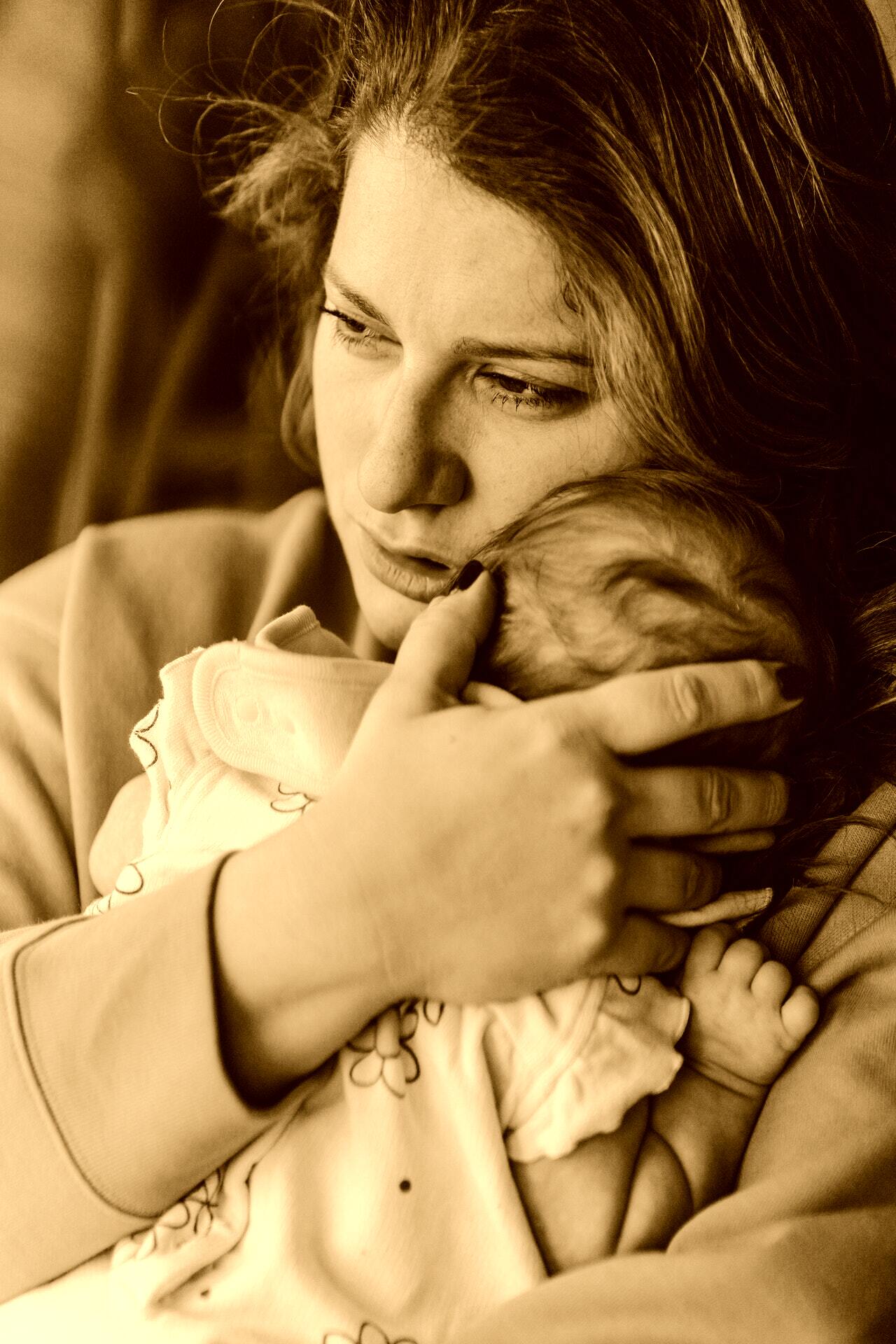 Emily war schwanger, allein und kämpfte mit ihrer psychischen Gesundheit. | Quelle: Pexels