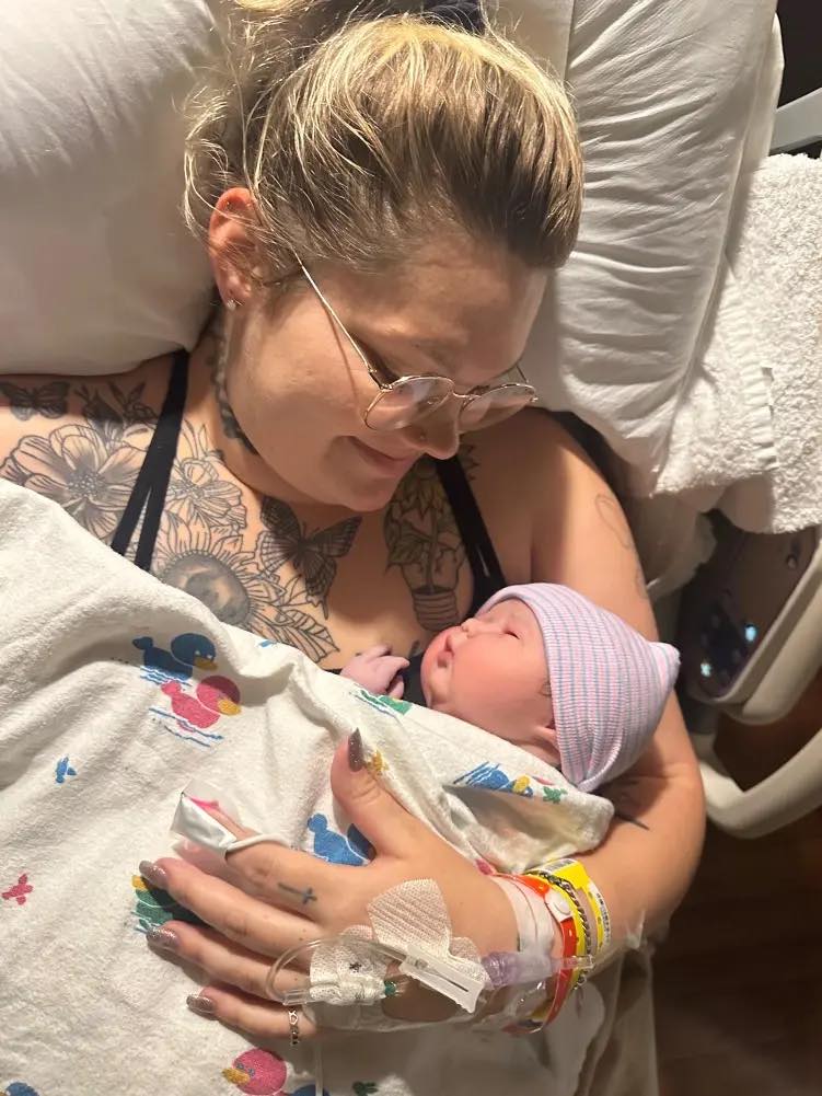 Kayla Elliott and the baby, from a post dated July 17, 2025 | Source: Facebook/kayla.redden