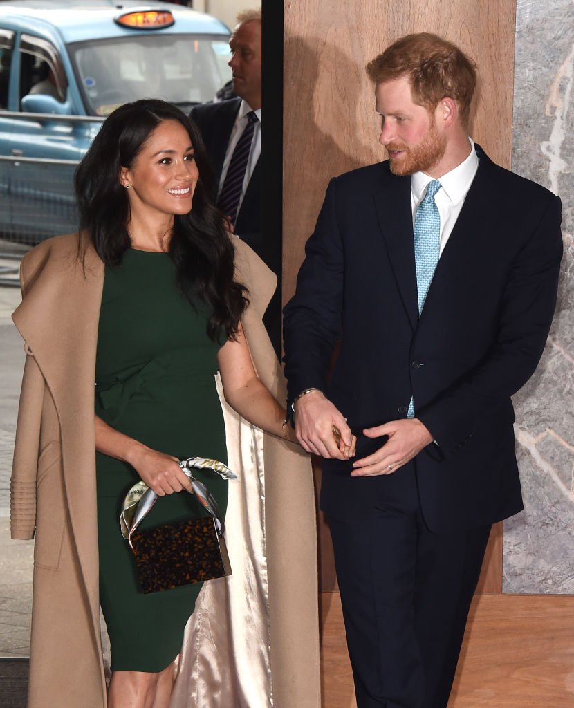 Meghan Markle y el príncipe Harry en los premios WellChild en el Royal Lancaster Hotel el 15 de octubre de 2019 en Londres, Inglaterra. | Foto: Getty Images Meghan Markle y el príncipe Harry en los premios WellChild en el Royal Lancaster Hotel el 15 de octubre de 2019 en Londres, Inglaterra. | Foto: Getty Images