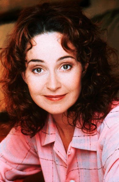 Annie Potts poses for a portrait for the television series "Any Day Now." | Photo: Getty Images