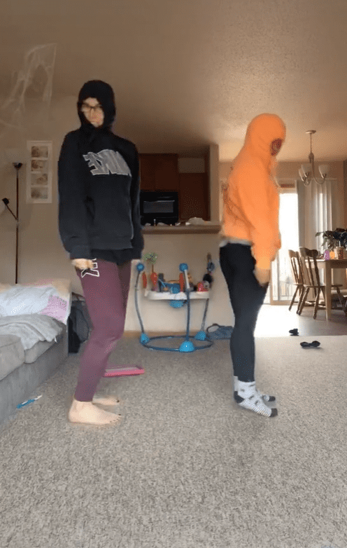 Brianna and her friend attempting a popular dance challenge to the song "Fergalicious" by Fergie. | Photo: TikTok/kalynnbrianna