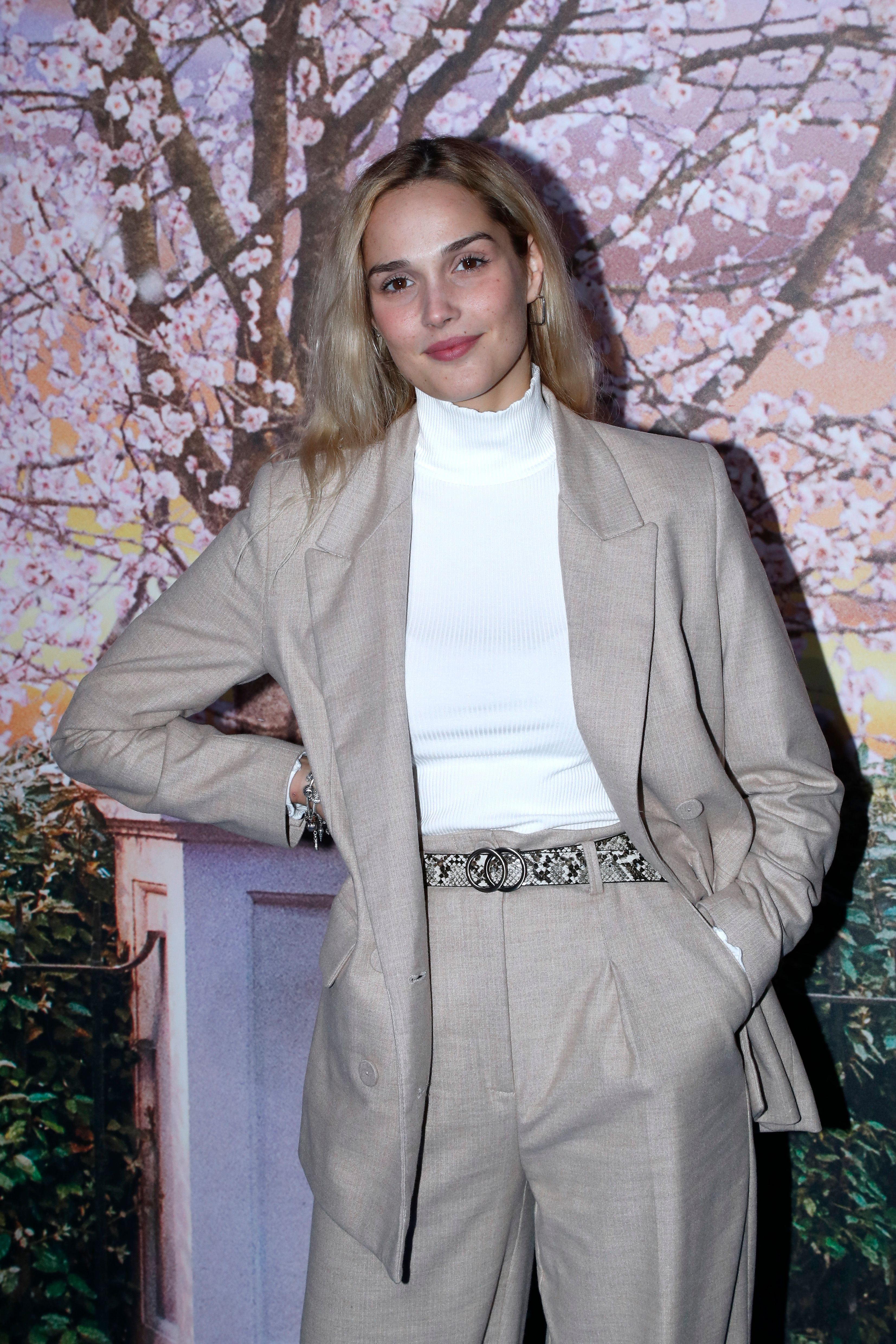 La chanteuse Camille Lou à l'UGC Cine Cite Bercy le 10 décembre 2018 à Paris, France. | Photo : Getty Images