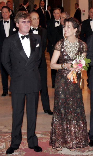 La Princesse Caroline de Hanovre et le Prince Ernst-August de Hanovre assistent au Bal de la Rose Monte Carlo 2007 au Monte-Carlo Sporting Club | Photo : GettyImage La Princesse Caroline de Hanovre et le Prince Ernst-August de Hanovre assistent au Bal de la Rose Monte Carlo 2007 au Monte-Carlo Sporting Club | Photo : GettyImage