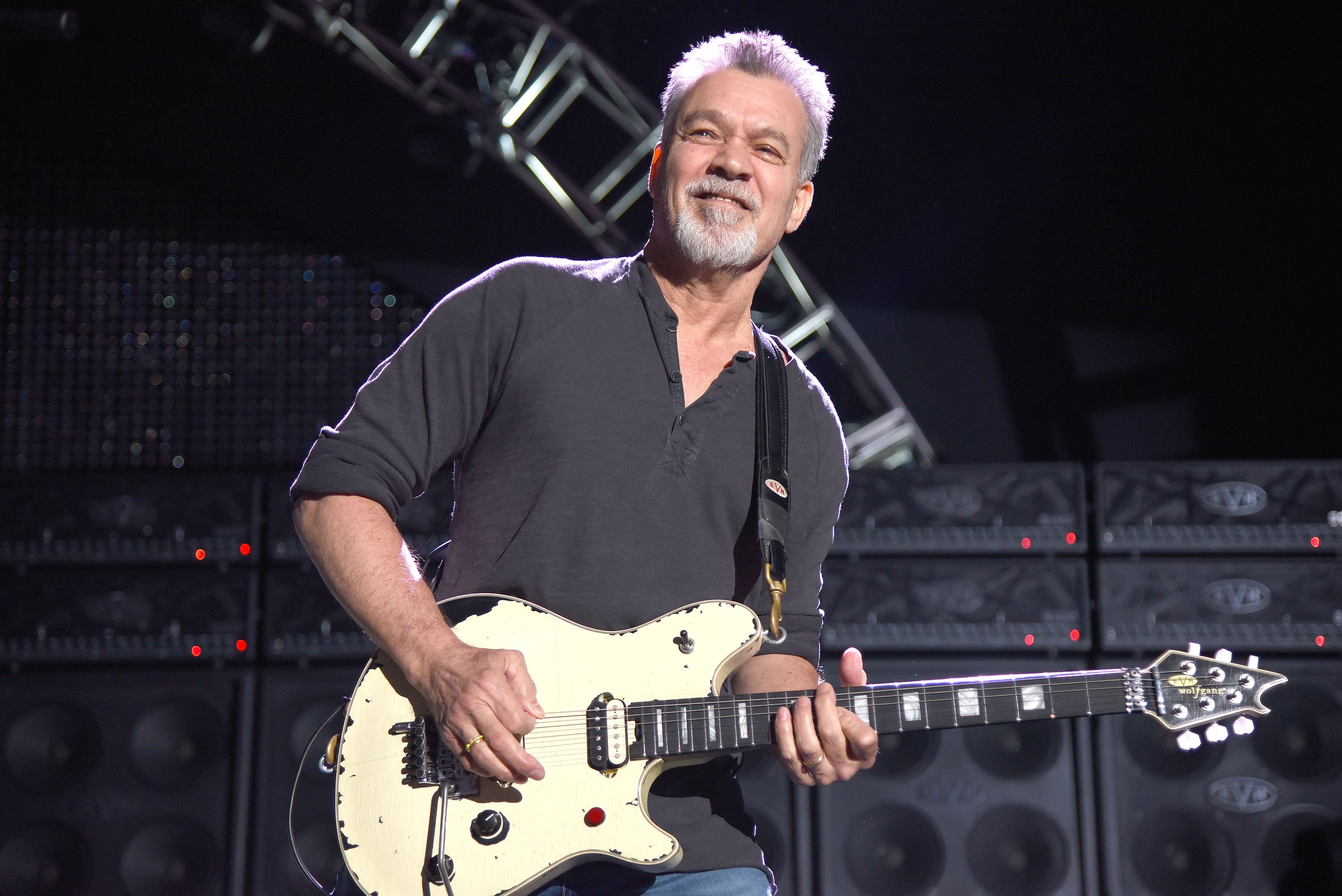 Eddie Van Halen of Van Halen performs at Shoreline Amphitheatre on July 16, 2015, in Mountain View, California. | Source: Getty Images.