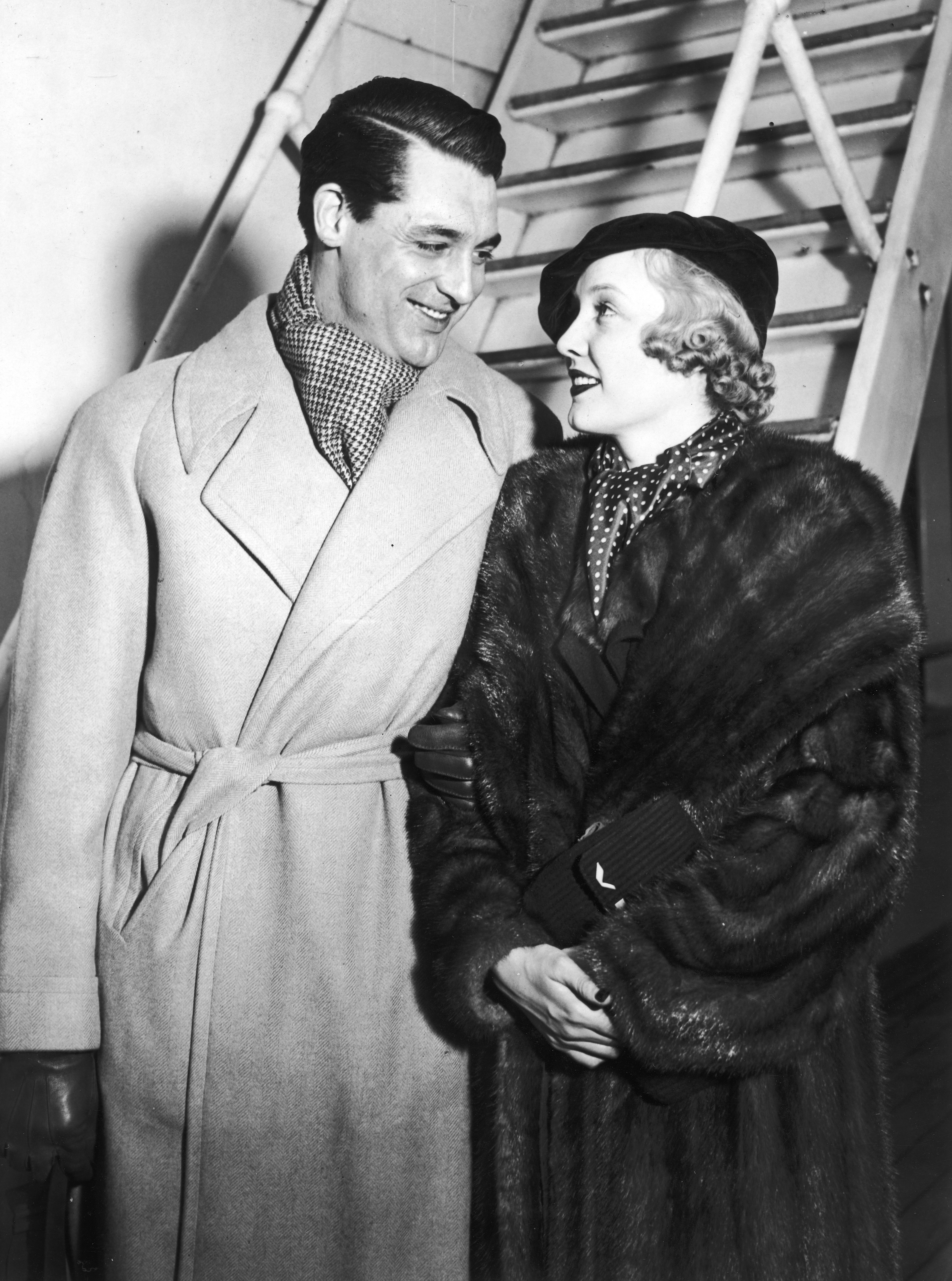 British-American actor Cary Grant (1904 - 1986) with his first wife, actress Virginia Cherrill (1908 - 1996), circa 1934 | Source: Getty Images