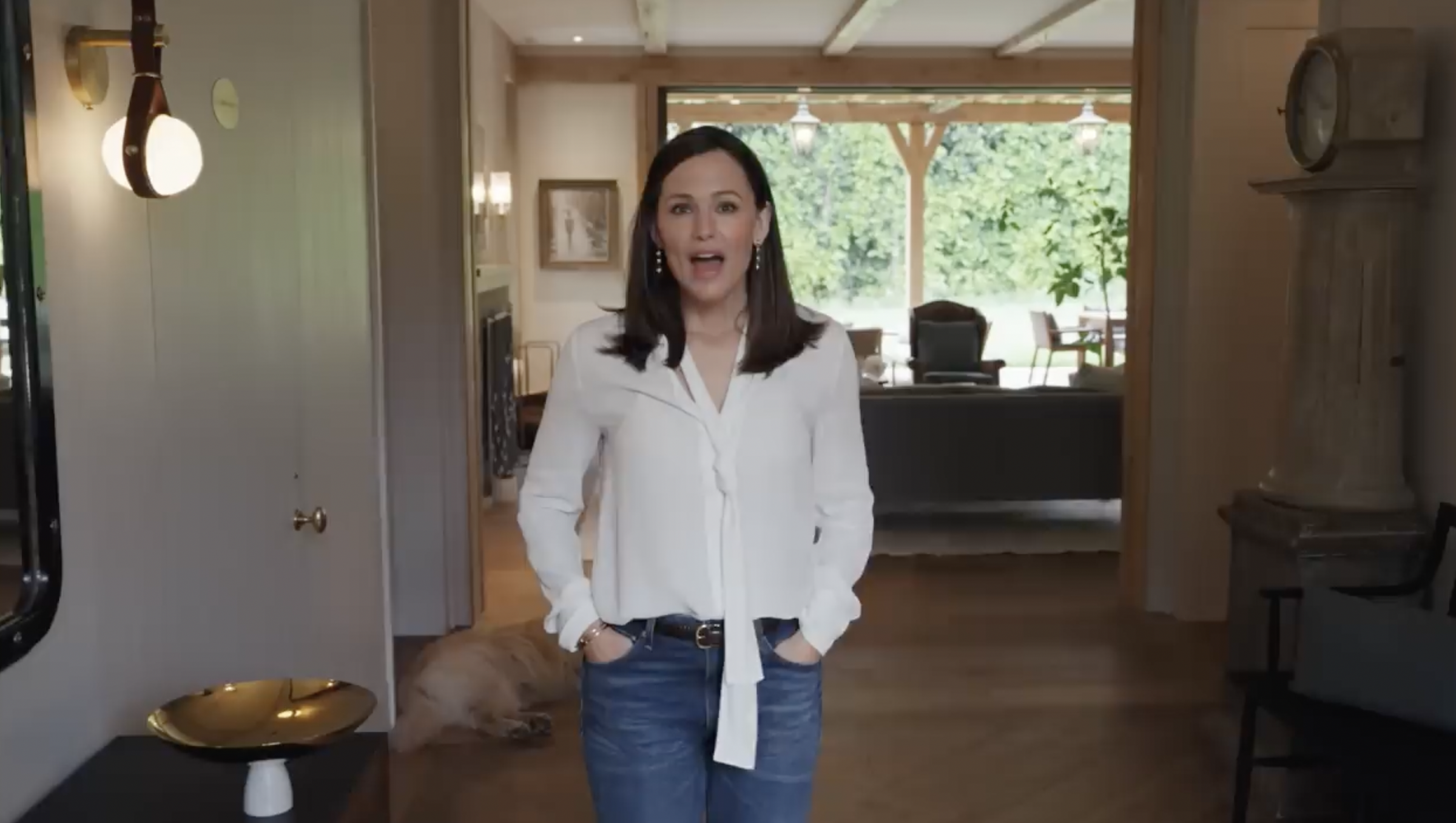 A look inside Jennifer Garner's home from a post dated September 3, 2024. | Source: YouTube/Architectural Digest