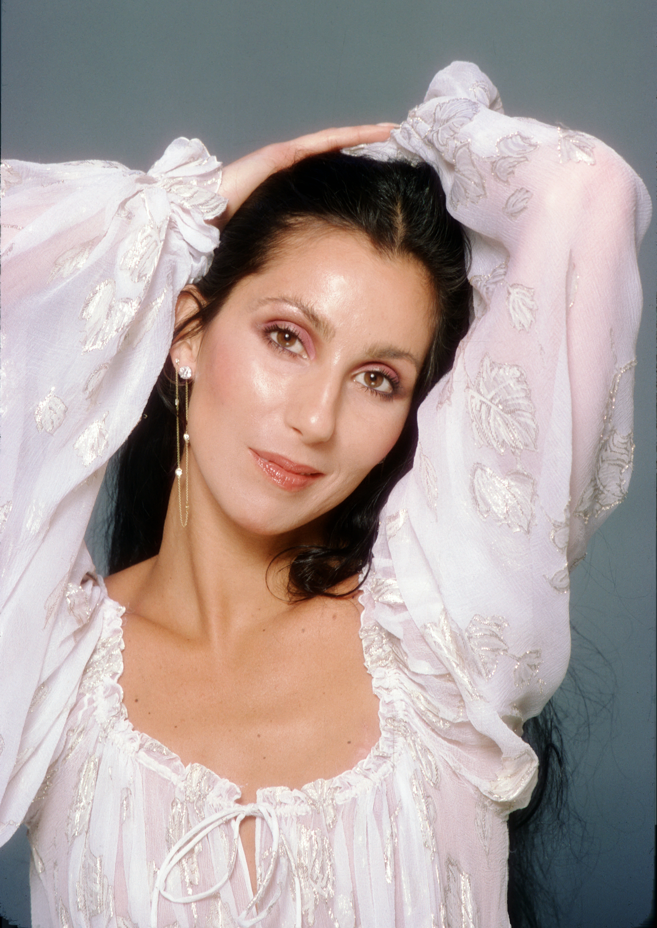 Cher poses for a portrait in Los Angeles, California in 1978 | Source: Getty Images
