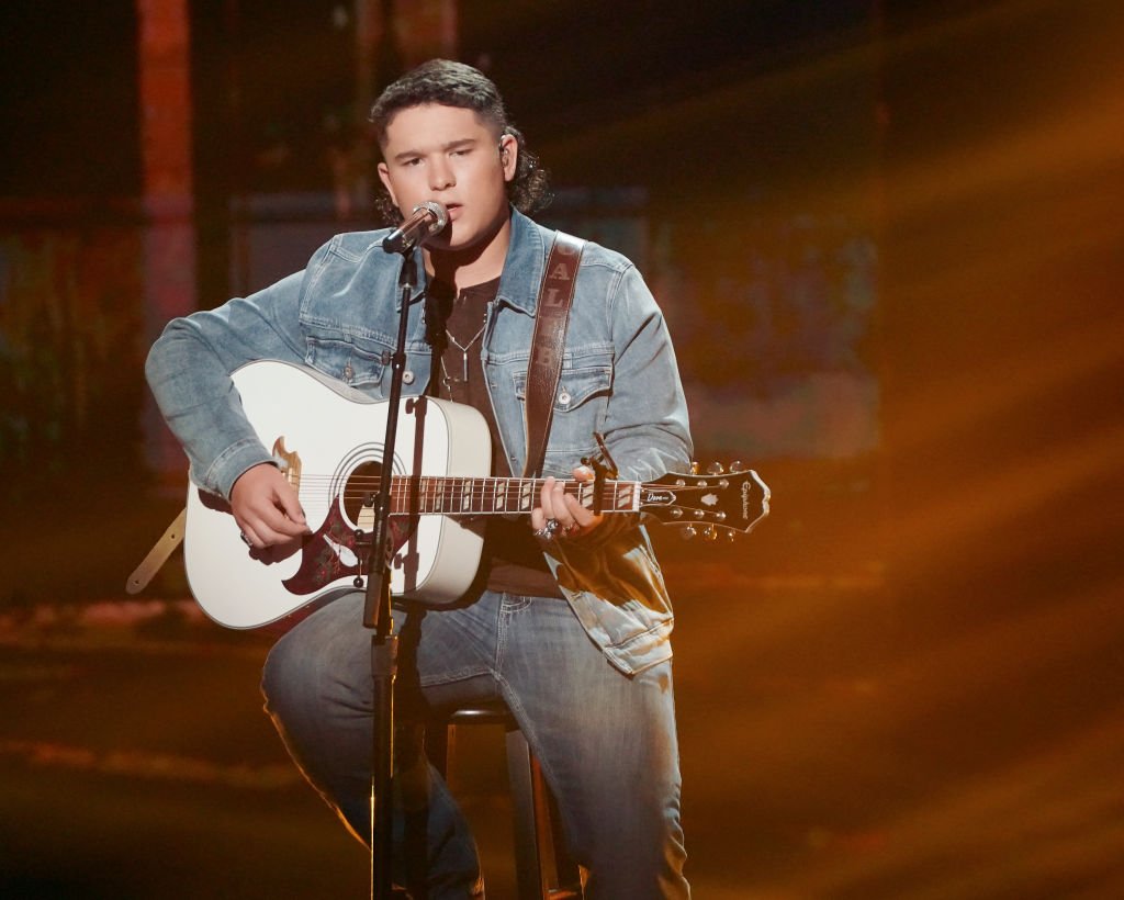 Caleb Kennedy performed on "American Idol" on May 9, 2021 | Photo: Getty Images