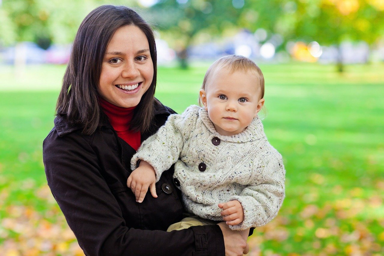 Une maman et sa fille | Photo : Pixabay Une maman et sa fille | Photo : Pixabay